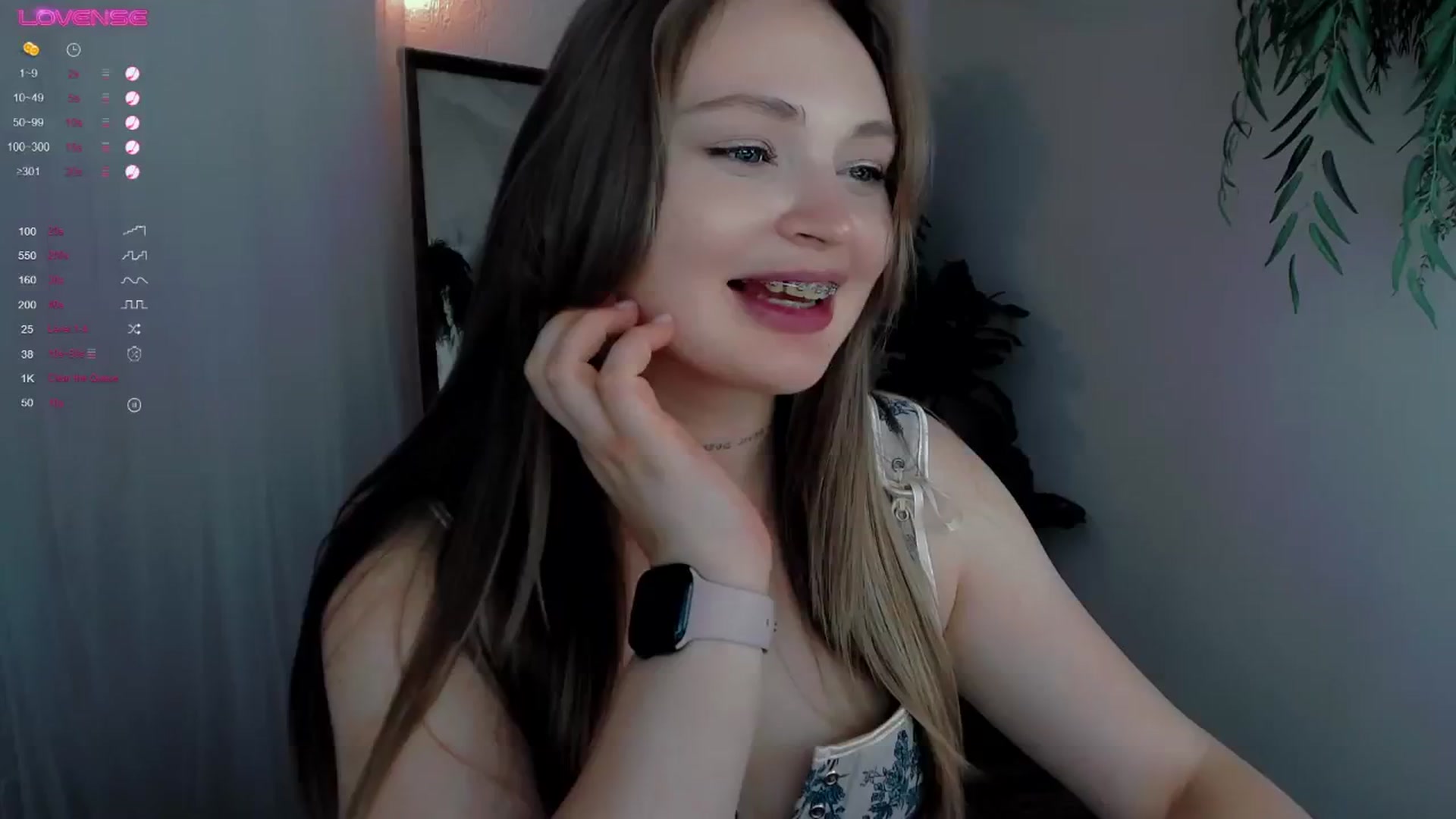 Gallery image thumbnail from Suck_Doll's myfreecams stream on, 10/20/2024, 07:09 image 7 of 20