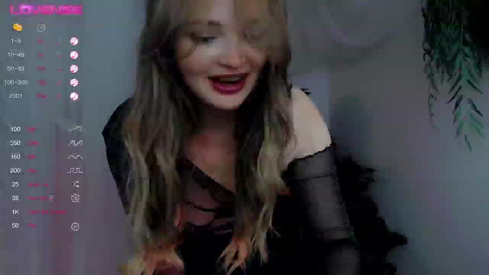Gallery image thumbnail from Suck_Doll's myfreecams stream on, 10/25/2024, 06:59 image 4 of 20