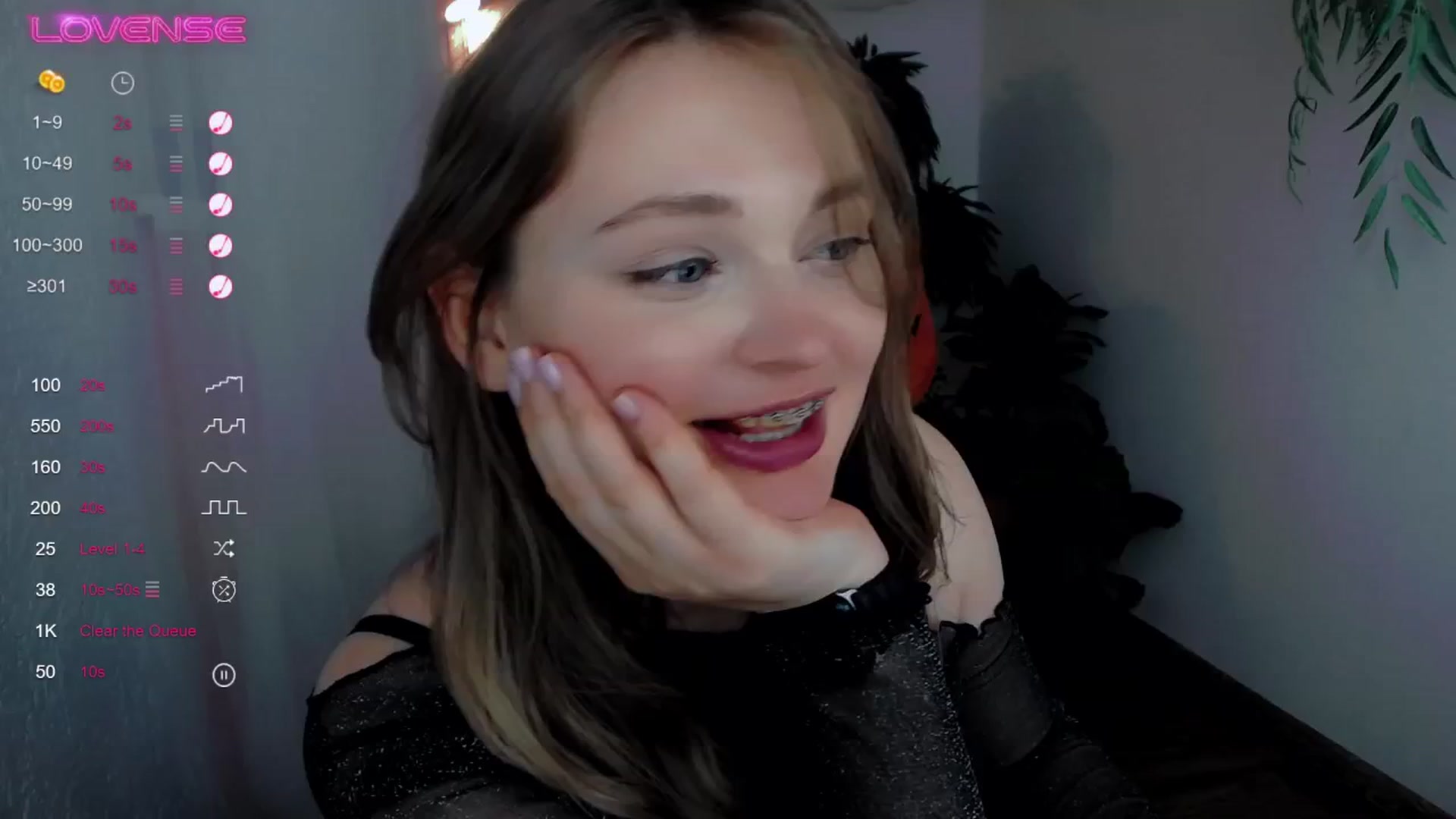 Gallery image thumbnail from Suck_Doll's myfreecams stream on, 10/25/2024, 06:59 image 13 of 20
