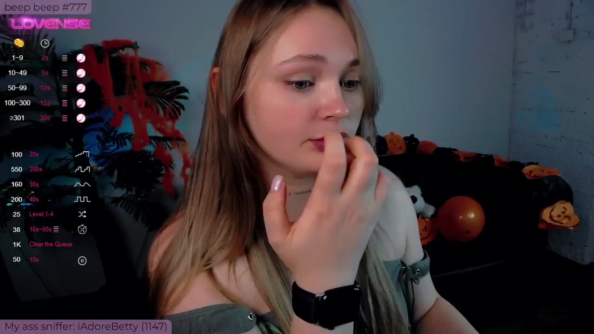 Gallery image thumbnail from Suck_Doll's myfreecams stream on, 10/26/2024, 09:35 image 17 of 20