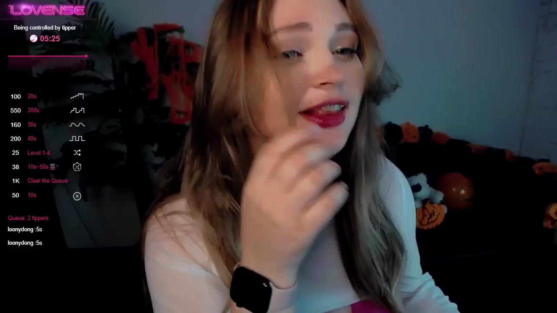 Gallery image thumbnail from Suck_Doll's myfreecams stream on, 10/27/2024, 08:37 image 12 of 20