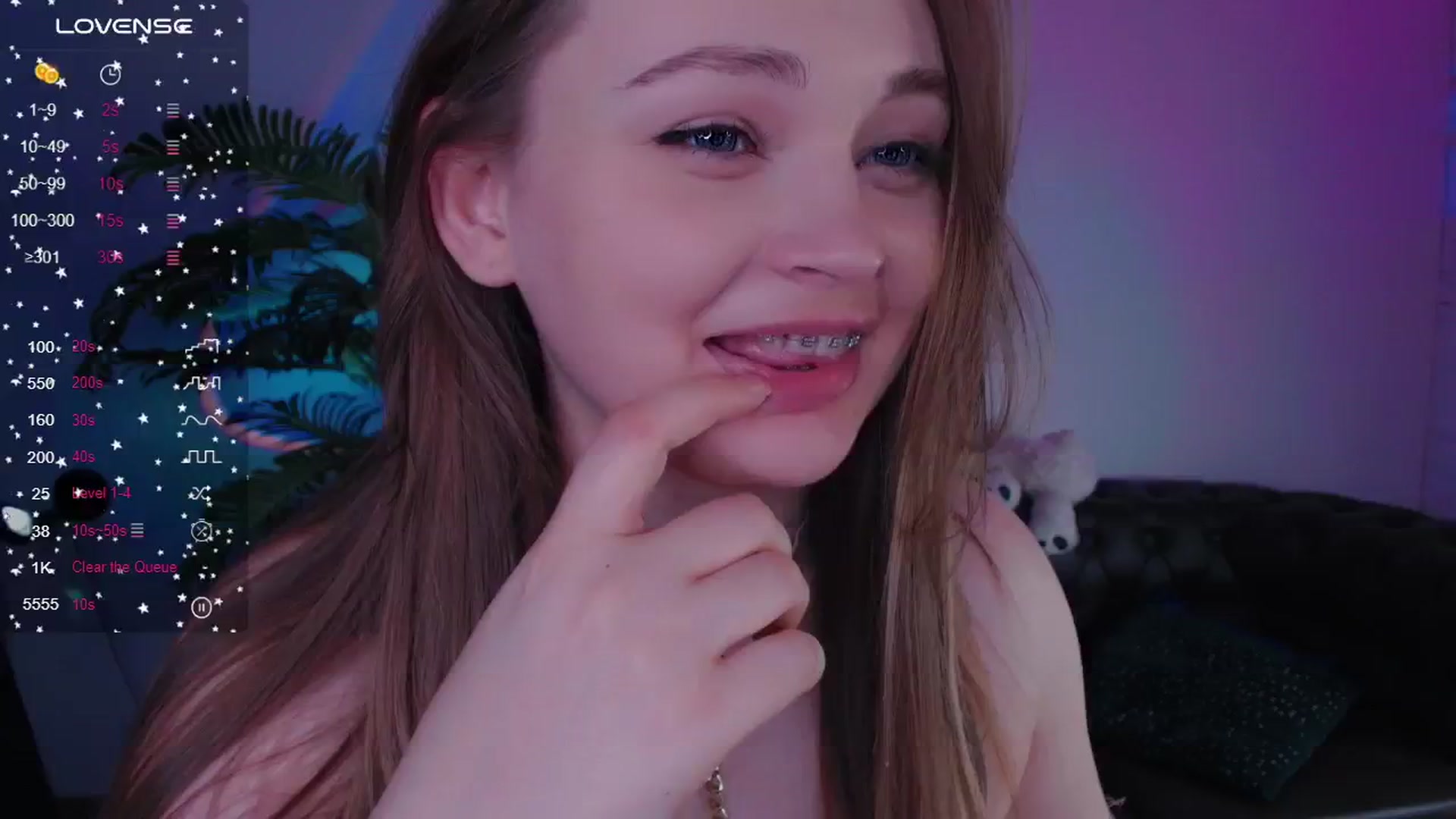 Gallery image thumbnail from Suck_Doll's myfreecams stream on, 01/27/2025, 04:56 image 5 of 20