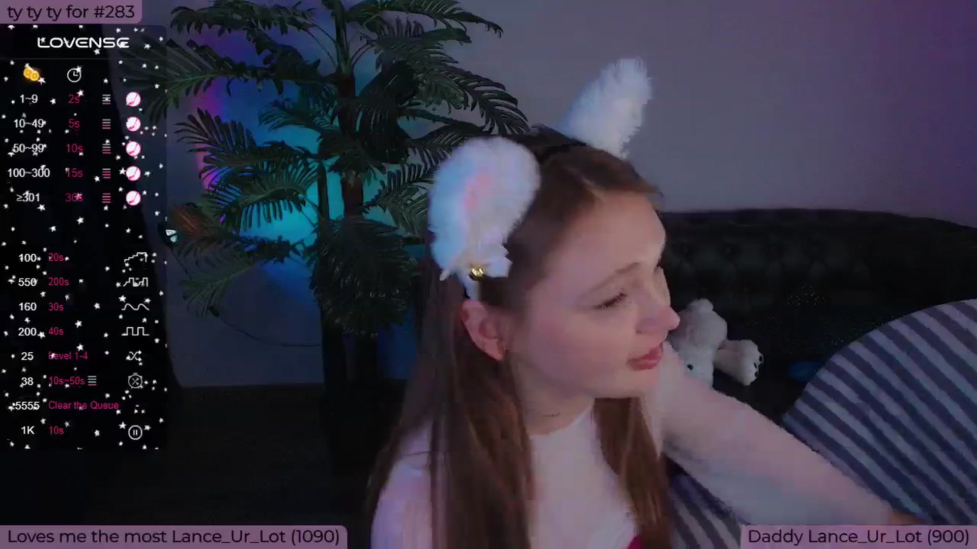 Gallery image thumbnail from Suck_Doll's myfreecams stream on, 03/17/2025, 04:23 image 19 of 20