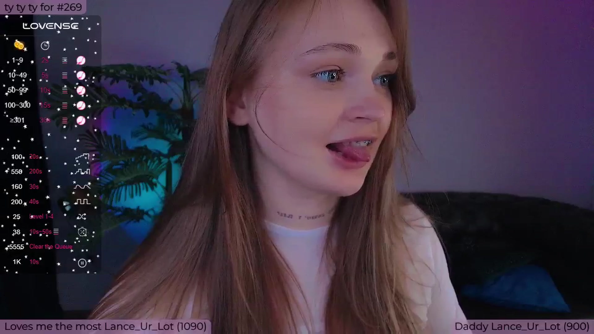 Gallery image thumbnail from Suck_Doll's myfreecams stream on, 03/17/2025, 06:01 image 10 of 20