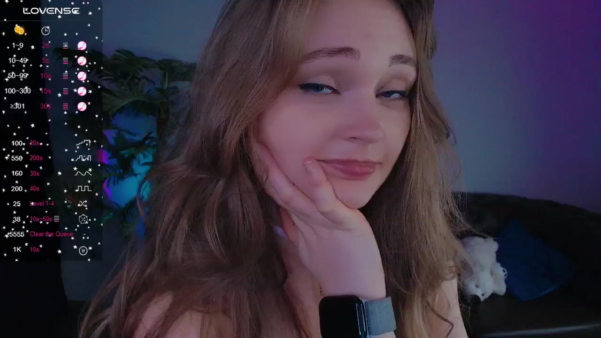 Gallery image thumbnail from Suck_Doll's myfreecams stream on, 03/22/2025, 08:27 image 18 of 20