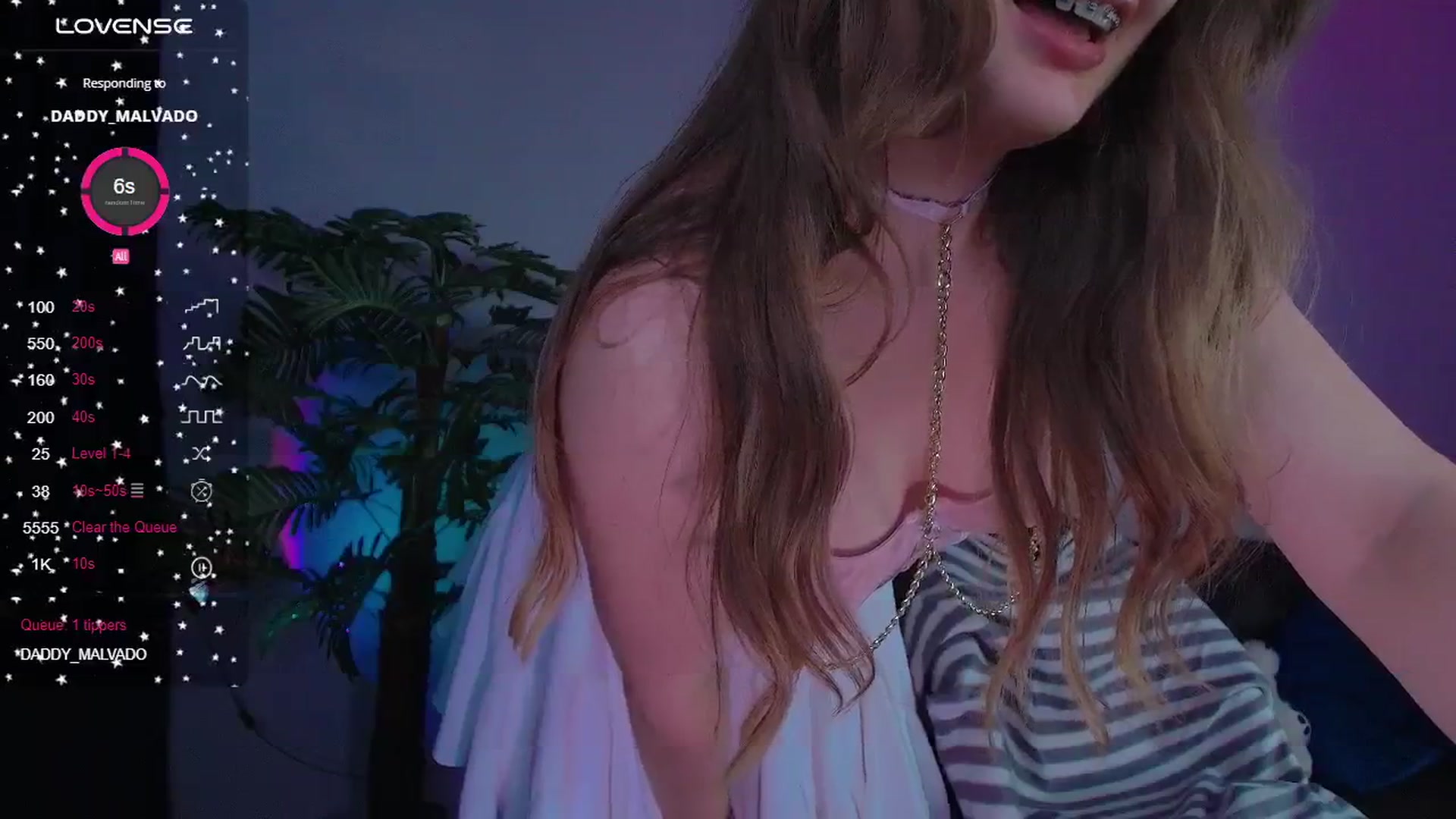 Gallery image thumbnail from Suck_Doll's myfreecams stream on, 03/22/2025, 08:27 image 10 of 20
