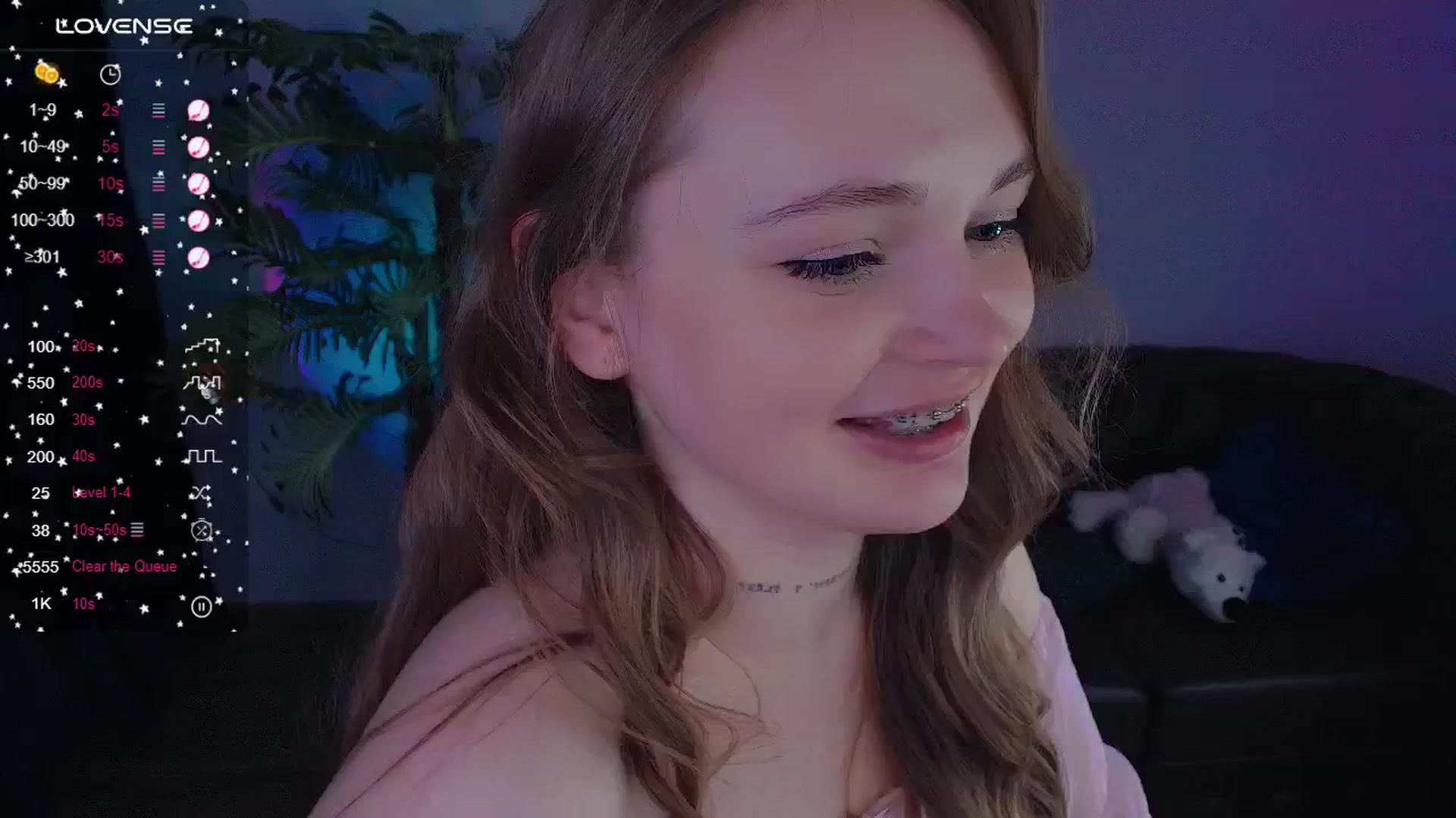 Gallery image thumbnail from Suck_Doll's myfreecams stream on, 03/23/2025, 05:08 image 4 of 20