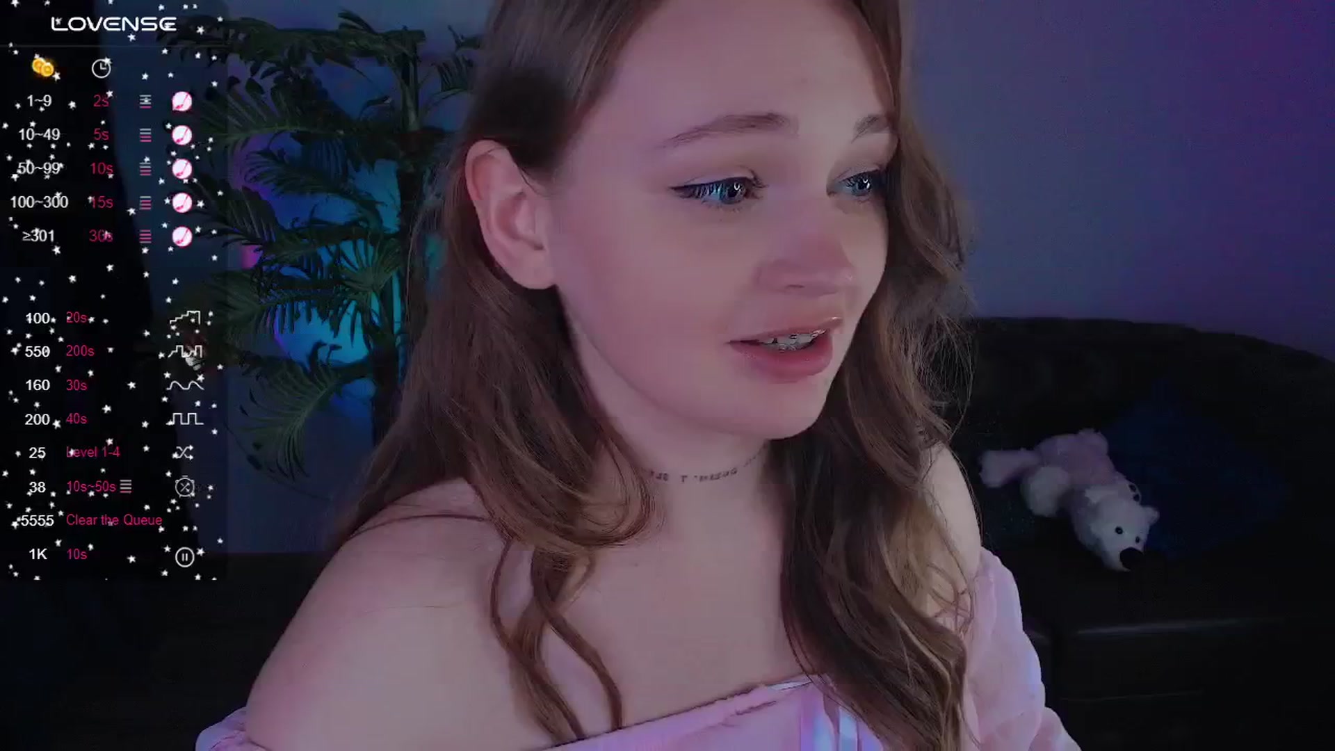 Gallery image thumbnail from Suck_Doll's myfreecams stream on, 03/23/2025, 05:08 image 18 of 20