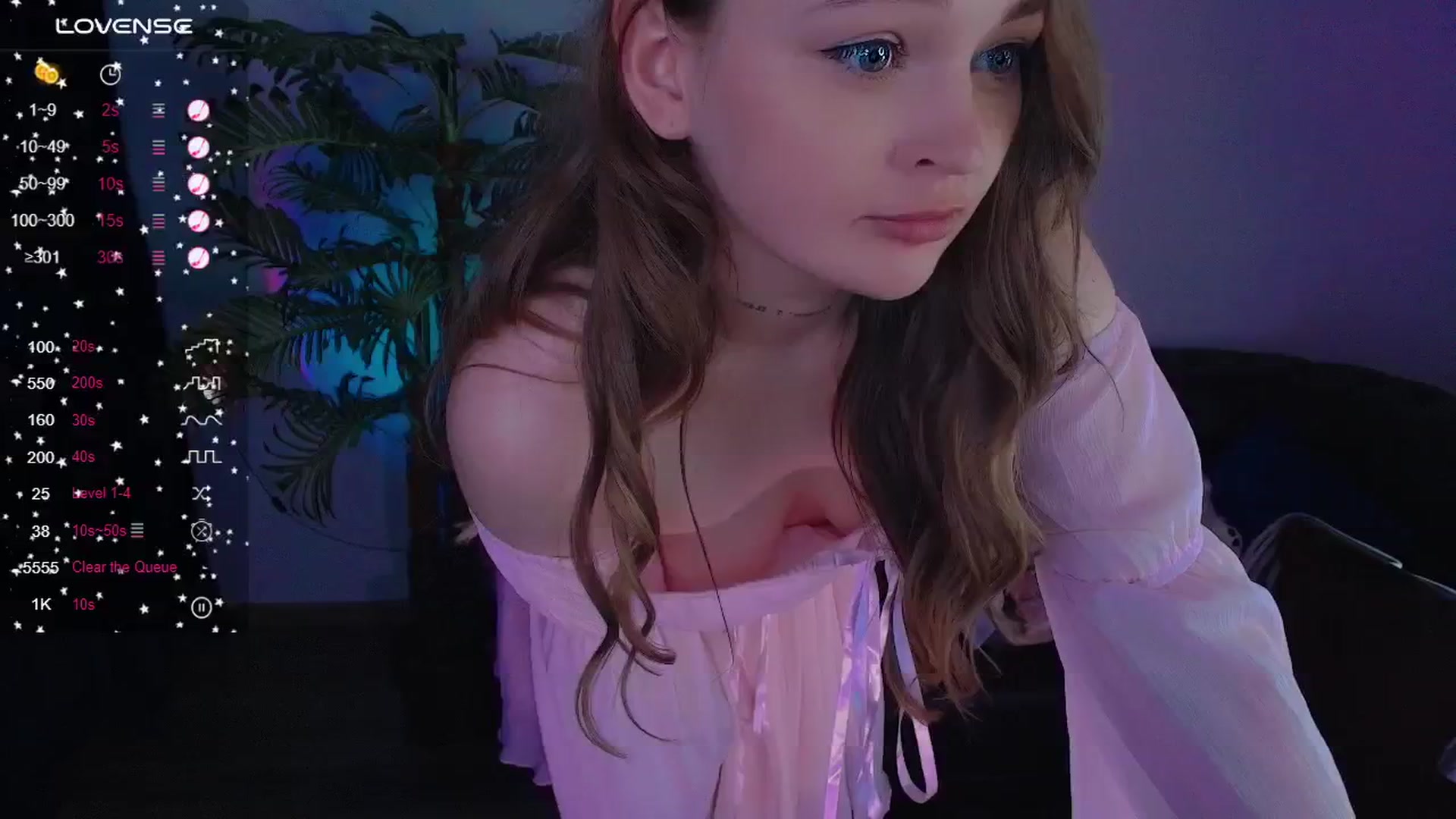 Gallery image thumbnail from Suck_Doll's myfreecams stream on, 03/23/2025, 05:29 image 17 of 20