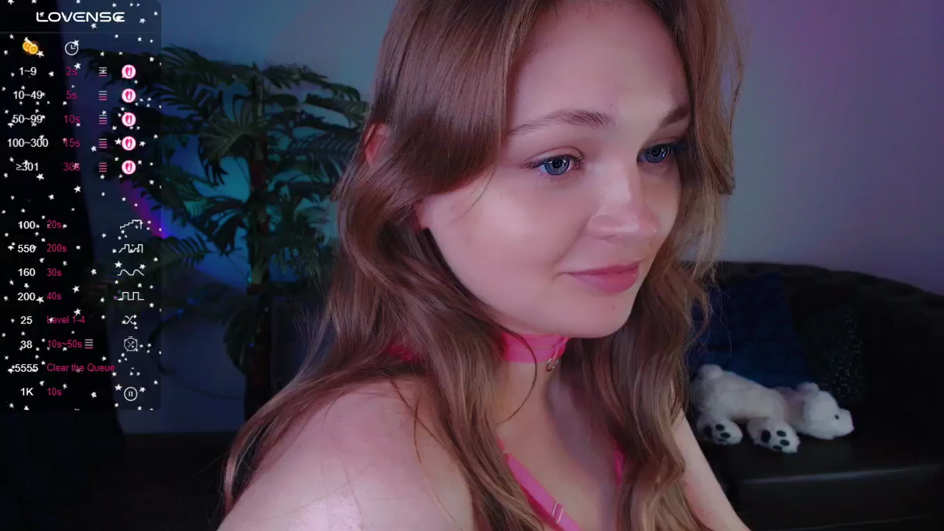Gallery image thumbnail from Suck_Doll's myfreecams stream on, 04/04/2025, 03:51 image 19 of 20