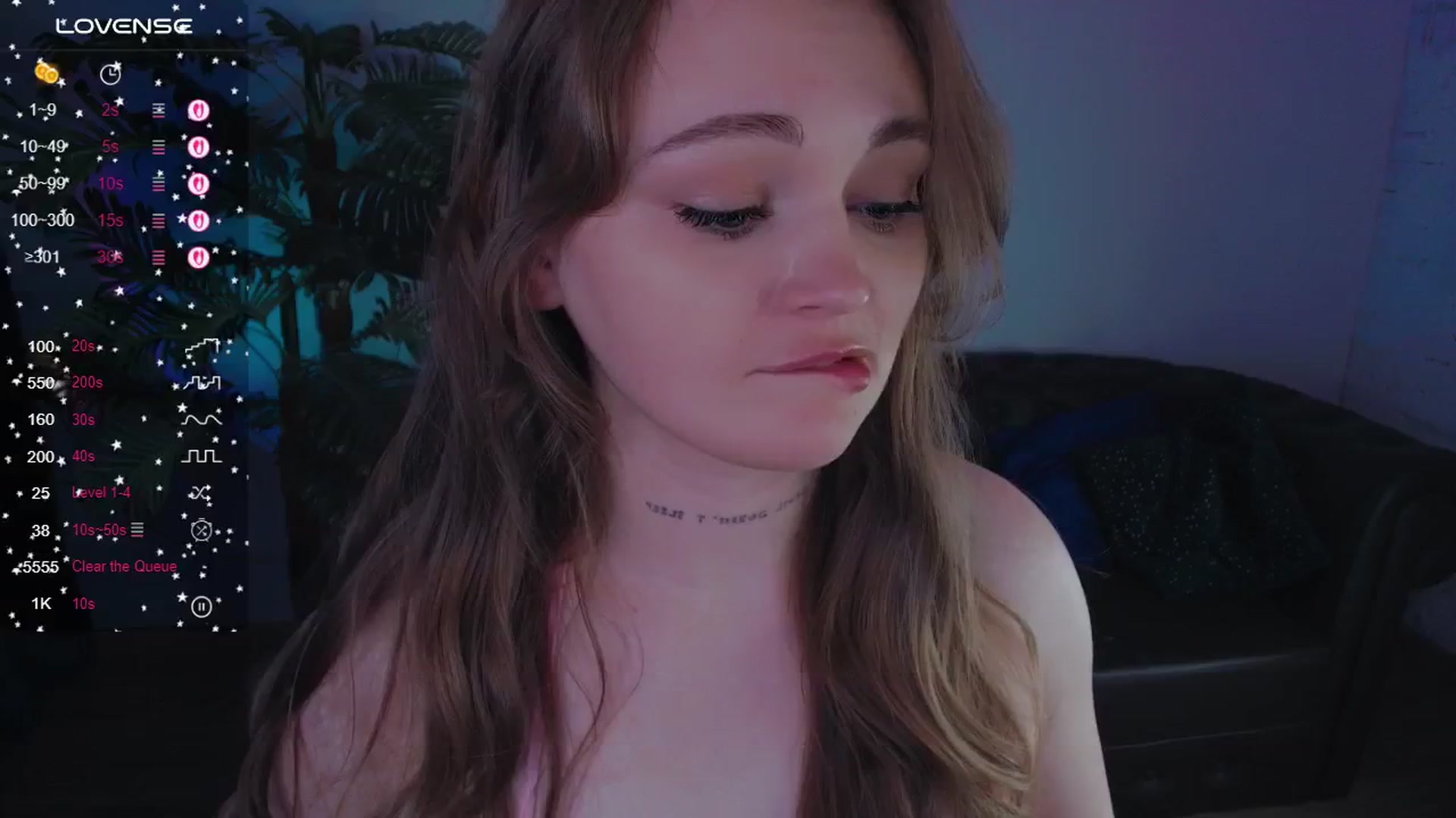 Gallery image thumbnail from Suck_Doll's myfreecams stream on, 04/13/2025, 05:57 image 9 of 20