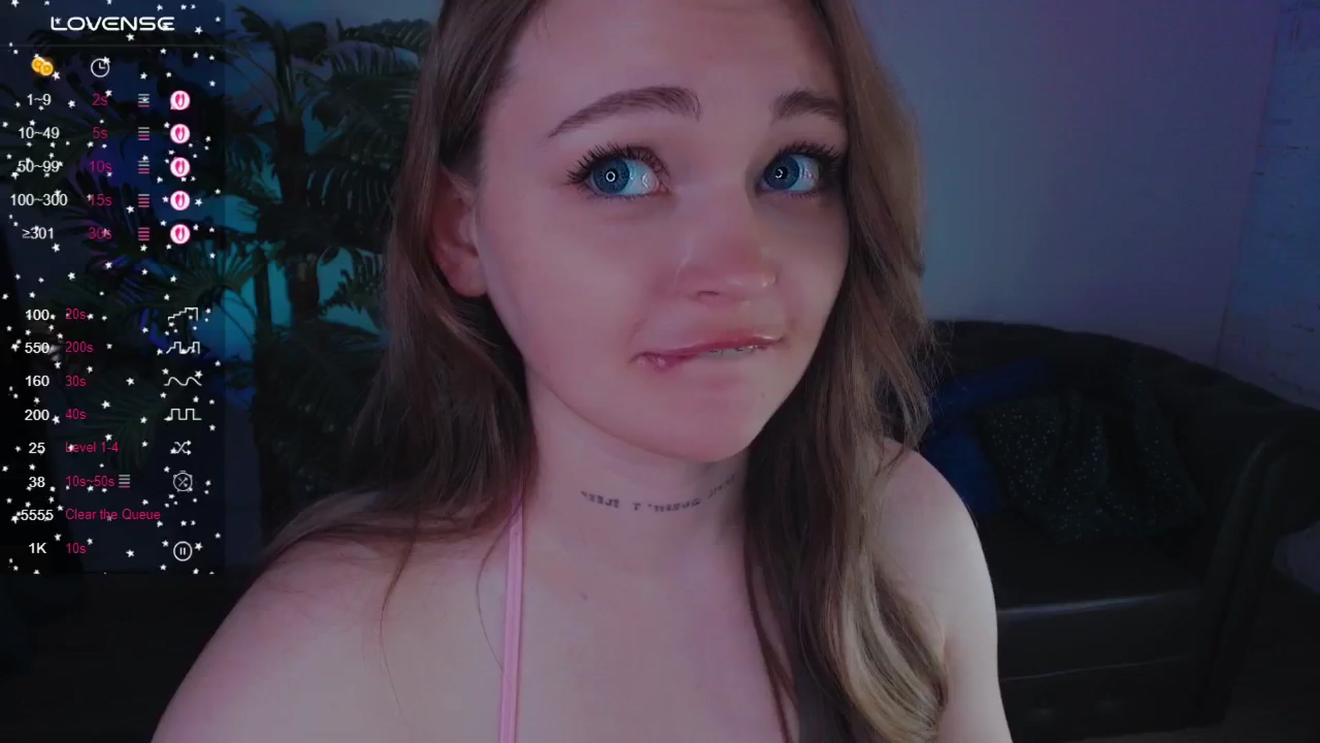Gallery image thumbnail from Suck_Doll's myfreecams stream on, 04/13/2025, 05:57 image 7 of 20