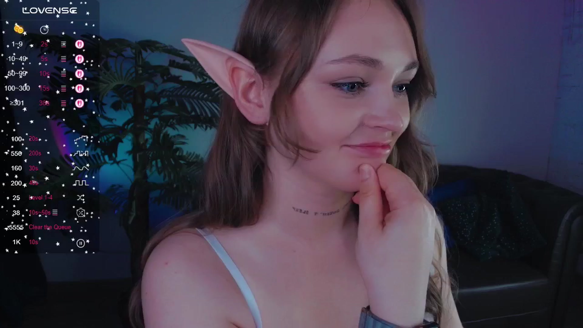 Gallery image thumbnail from Suck_Doll's myfreecams stream on, 04/14/2025, 04:07 image 17 of 20