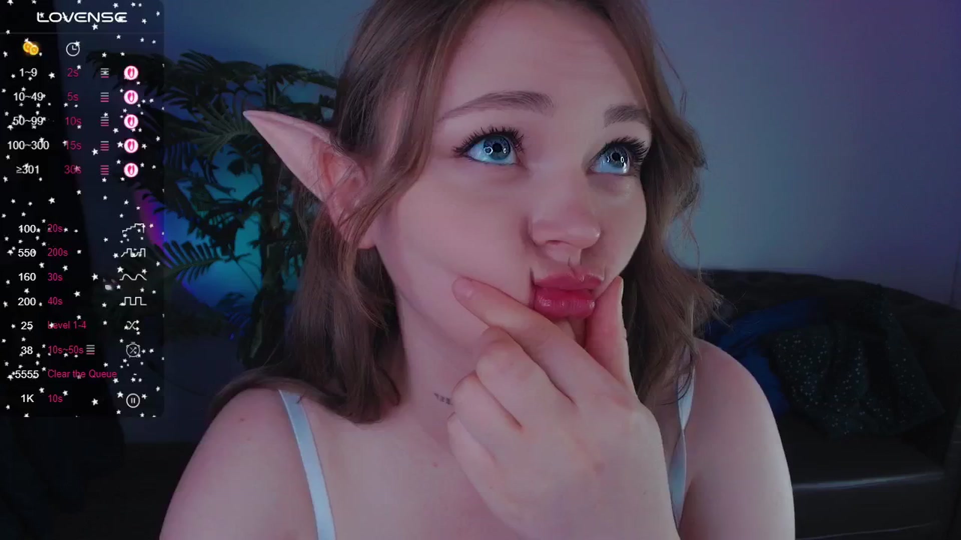 Gallery image thumbnail from Suck_Doll's myfreecams stream on, 04/14/2025, 05:15 image 7 of 20
