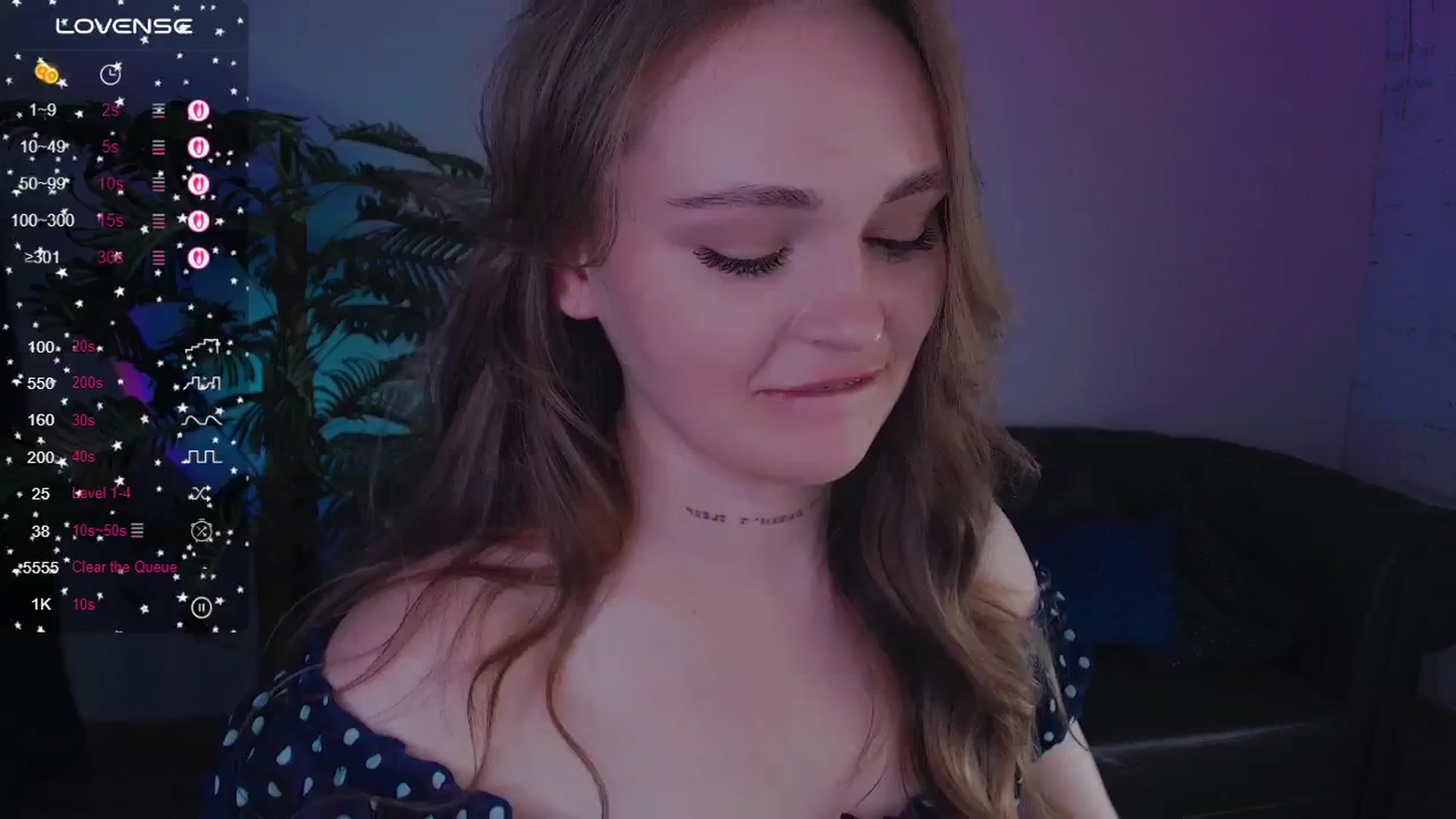 Gallery image thumbnail from Suck_Doll's myfreecams stream on, 04/18/2025, 03:18 image 6 of 20