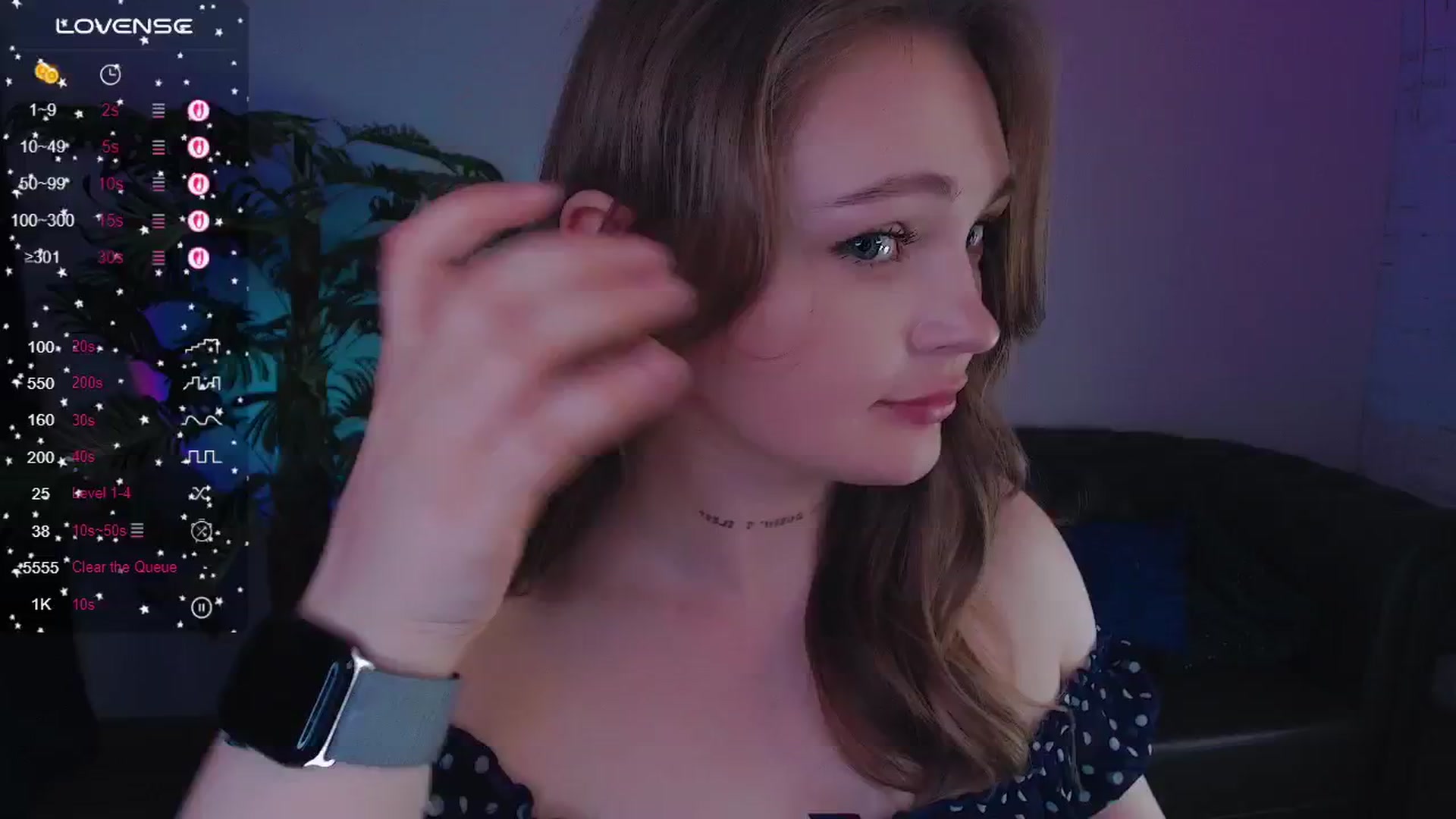 Gallery image thumbnail from Suck_Doll's myfreecams stream on, 04/18/2025, 04:09 image 17 of 20