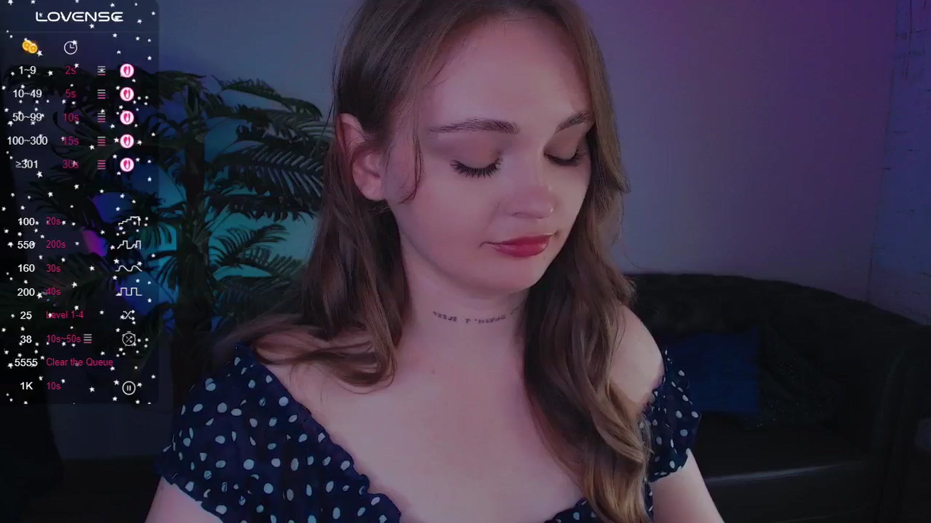 Gallery image thumbnail from Suck_Doll's myfreecams stream on, 04/18/2025, 04:09 image 4 of 20