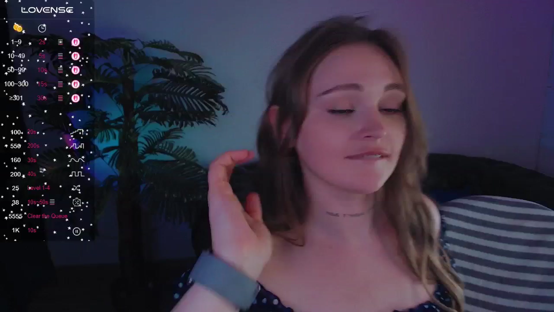 Gallery image thumbnail from Suck_Doll's myfreecams stream on, 04/18/2025, 07:06 image 17 of 20
