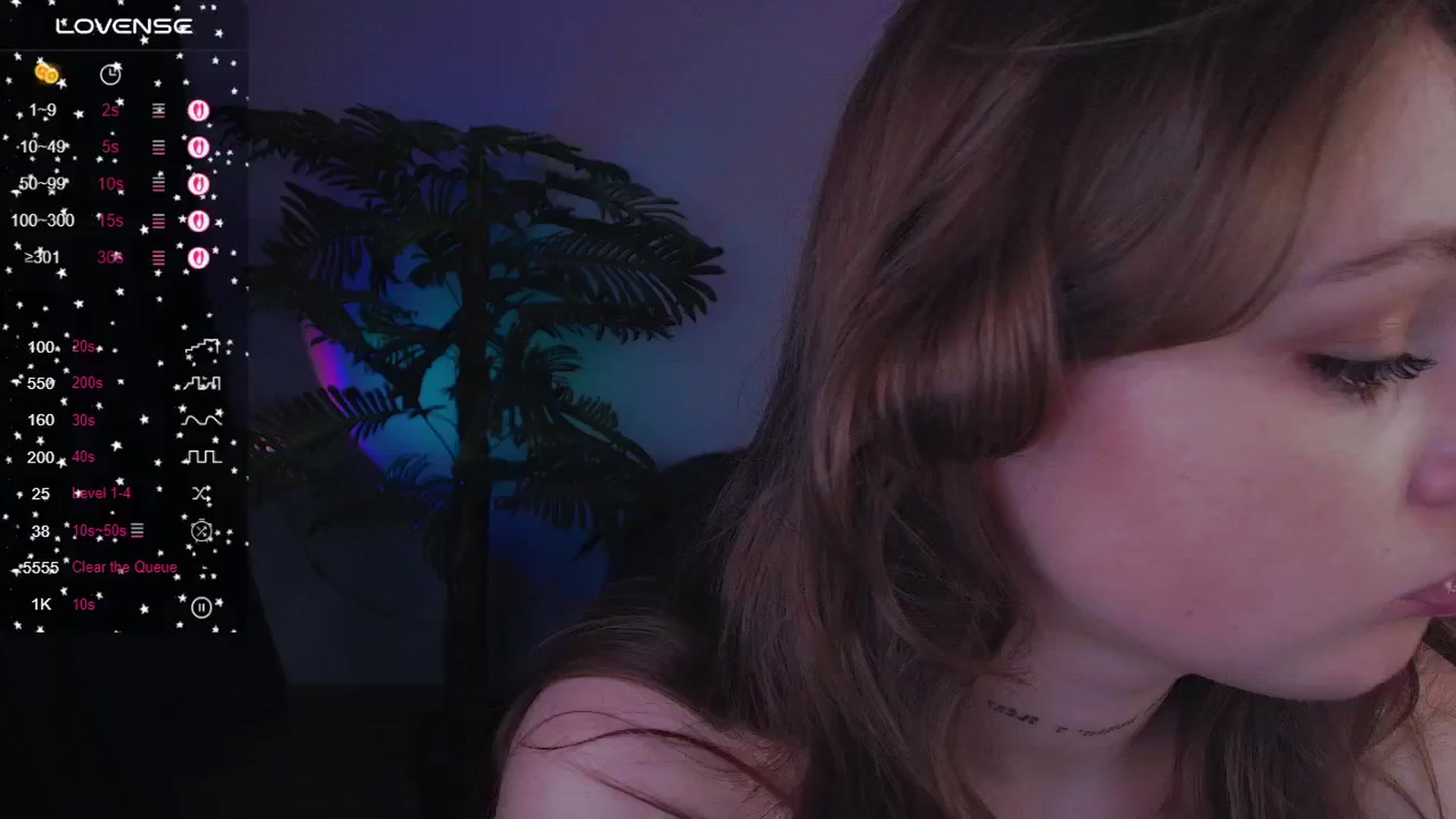 Gallery image thumbnail from Suck_Doll's myfreecams stream on, 04/25/2025, 04:10 image 12 of 20