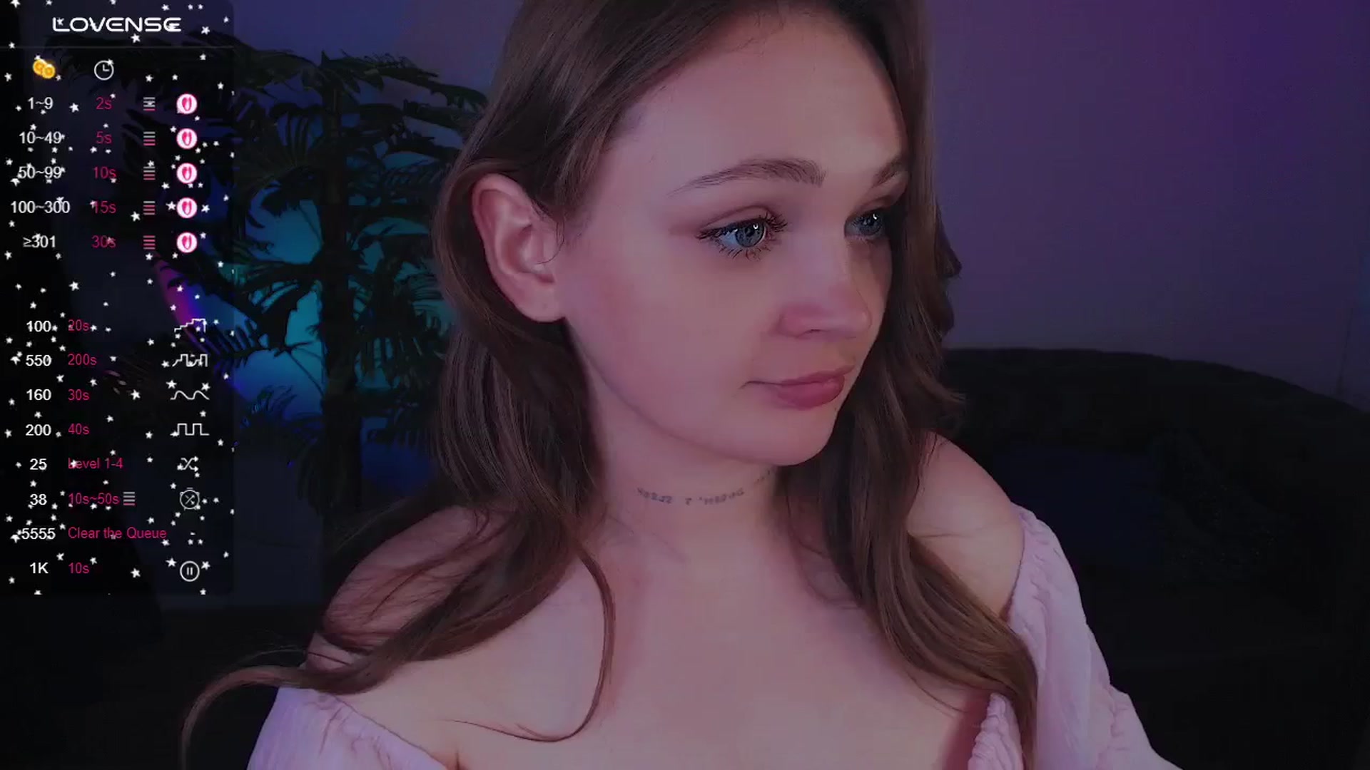 Gallery image thumbnail from Suck_Doll's myfreecams stream on, 04/25/2025, 07:10 image 18 of 20