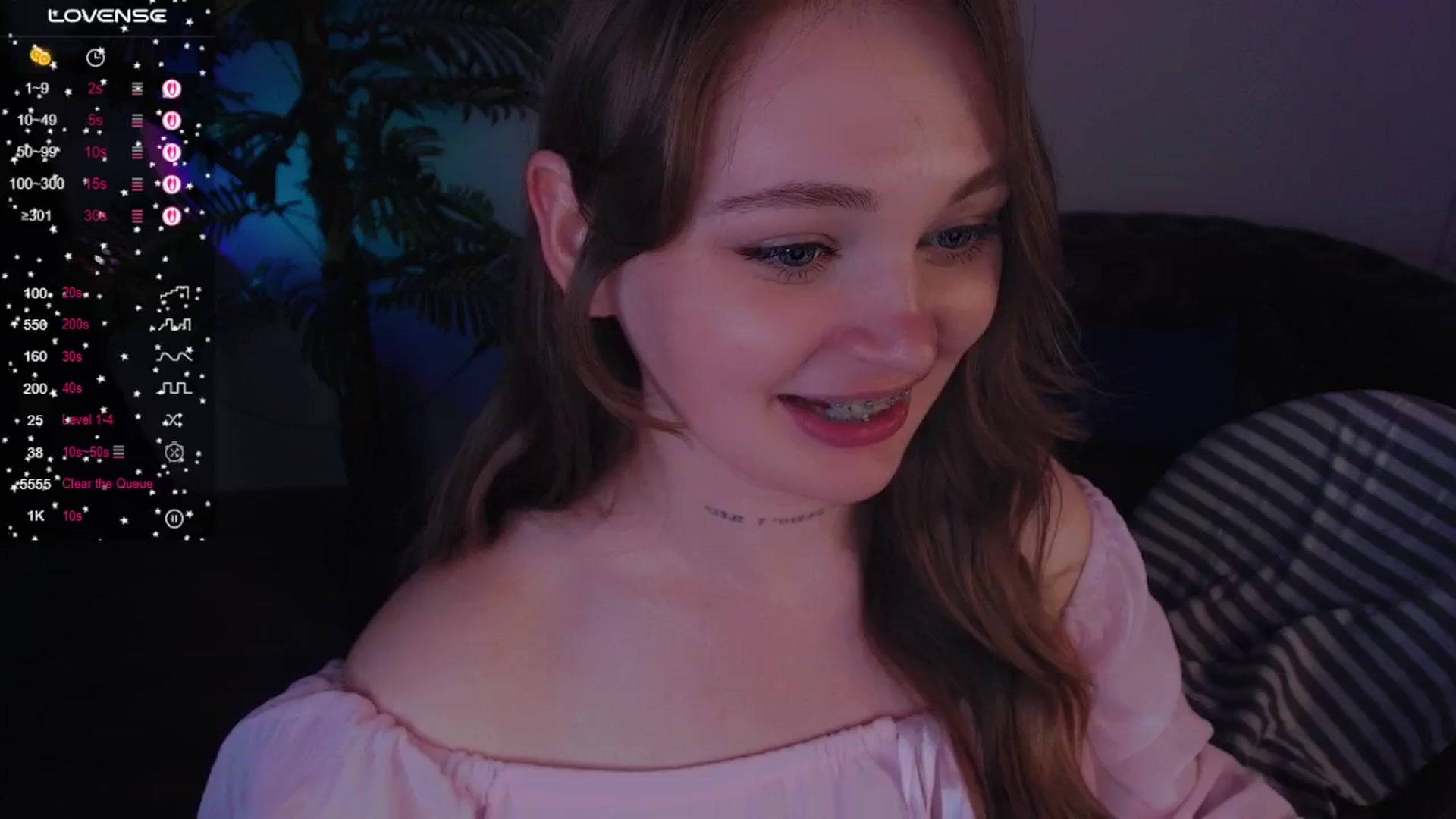 Gallery image thumbnail from Suck_Doll's myfreecams stream on, 05/02/2025, 07:34 image 11 of 20