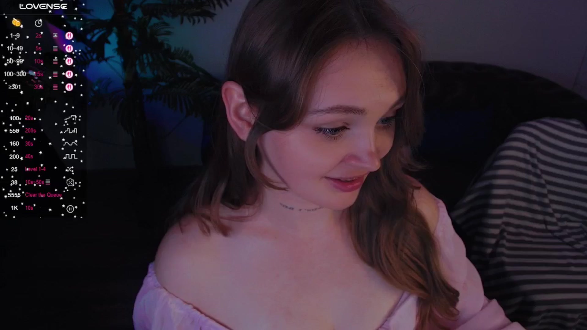 Gallery image thumbnail from Suck_Doll's myfreecams stream on, 05/02/2025, 07:34 image 15 of 20