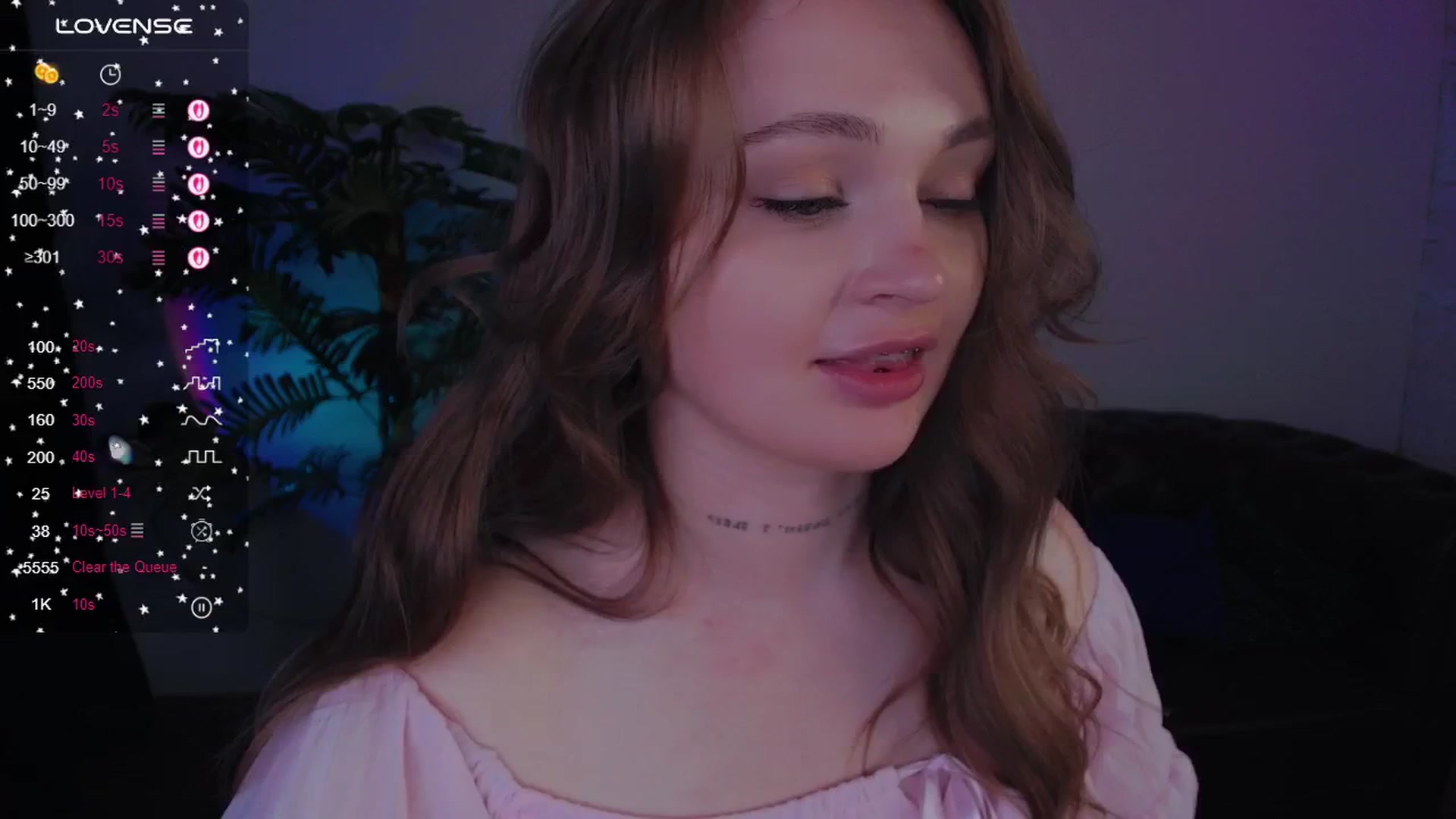 Gallery image thumbnail from Suck_Doll's myfreecams stream on, 05/05/2025, 04:11 image 18 of 20