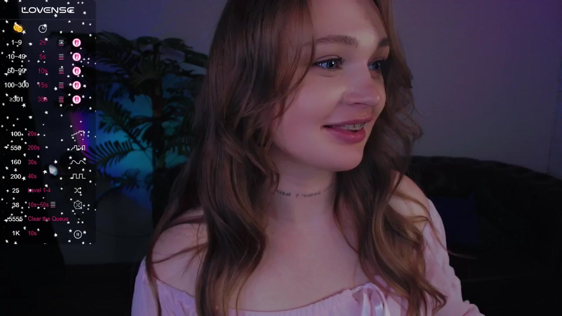 Gallery image thumbnail from Suck_Doll's myfreecams stream on, 05/05/2025, 04:11 image 19 of 20