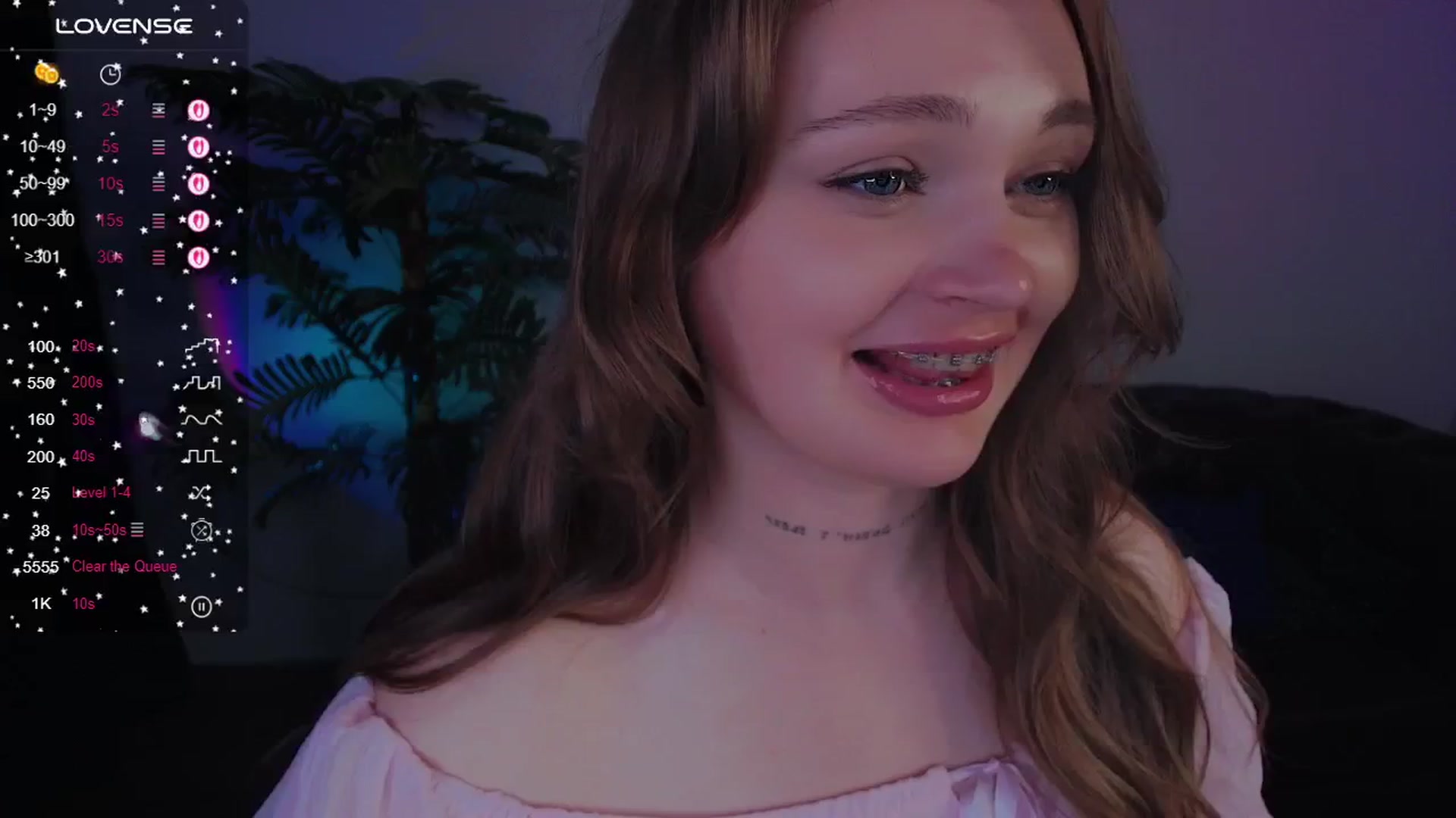 Gallery image thumbnail from Suck_Doll's myfreecams stream on, 05/05/2025, 05:14 image 17 of 20