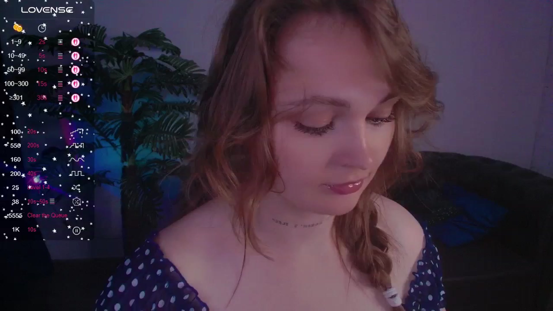 Gallery image thumbnail from Suck_Doll's myfreecams stream on, 05/19/2025, 04:12 image 16 of 20