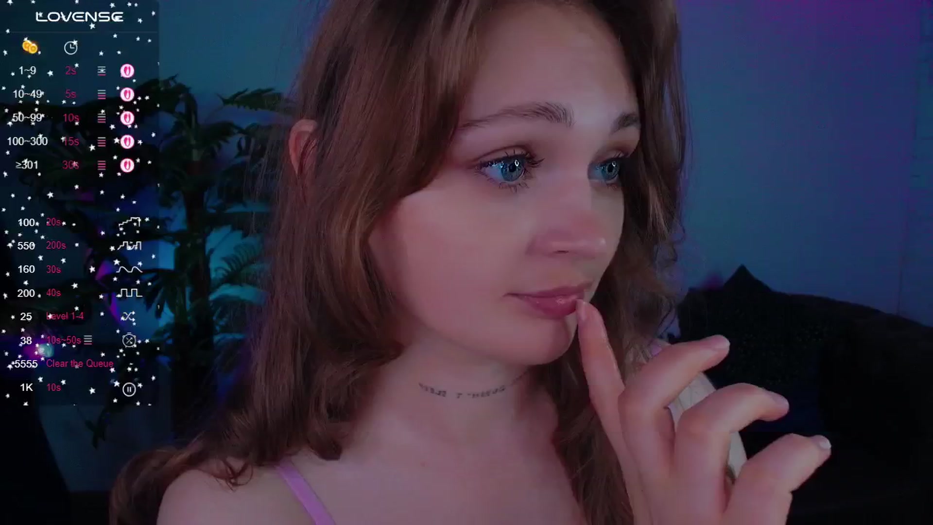 Gallery image thumbnail from Suck_Doll's myfreecams stream on, 05/24/2025, 07:13 image 16 of 20