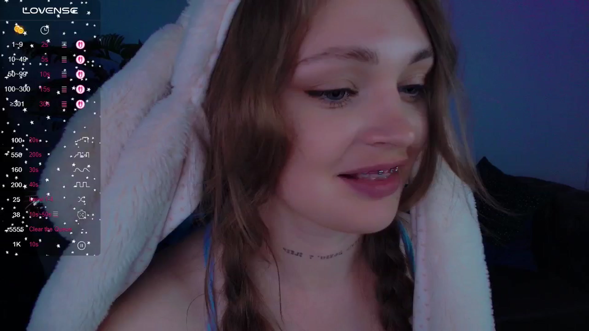 Gallery image thumbnail from Suck_Doll's myfreecams stream on, 05/25/2025, 08:07 image 19 of 20