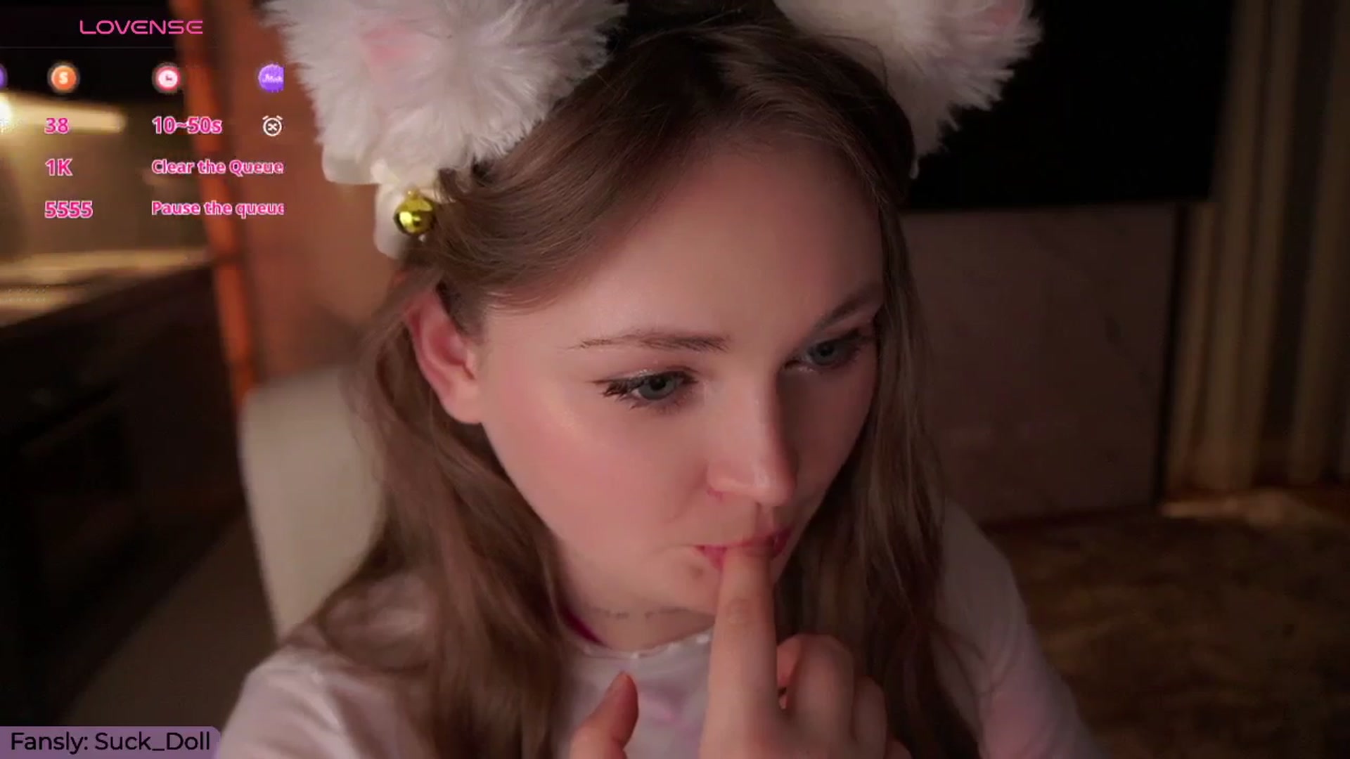 Gallery image thumbnail from Suck_Doll's myfreecams stream on, 03/06/2026, 19:57 image 14 of 20