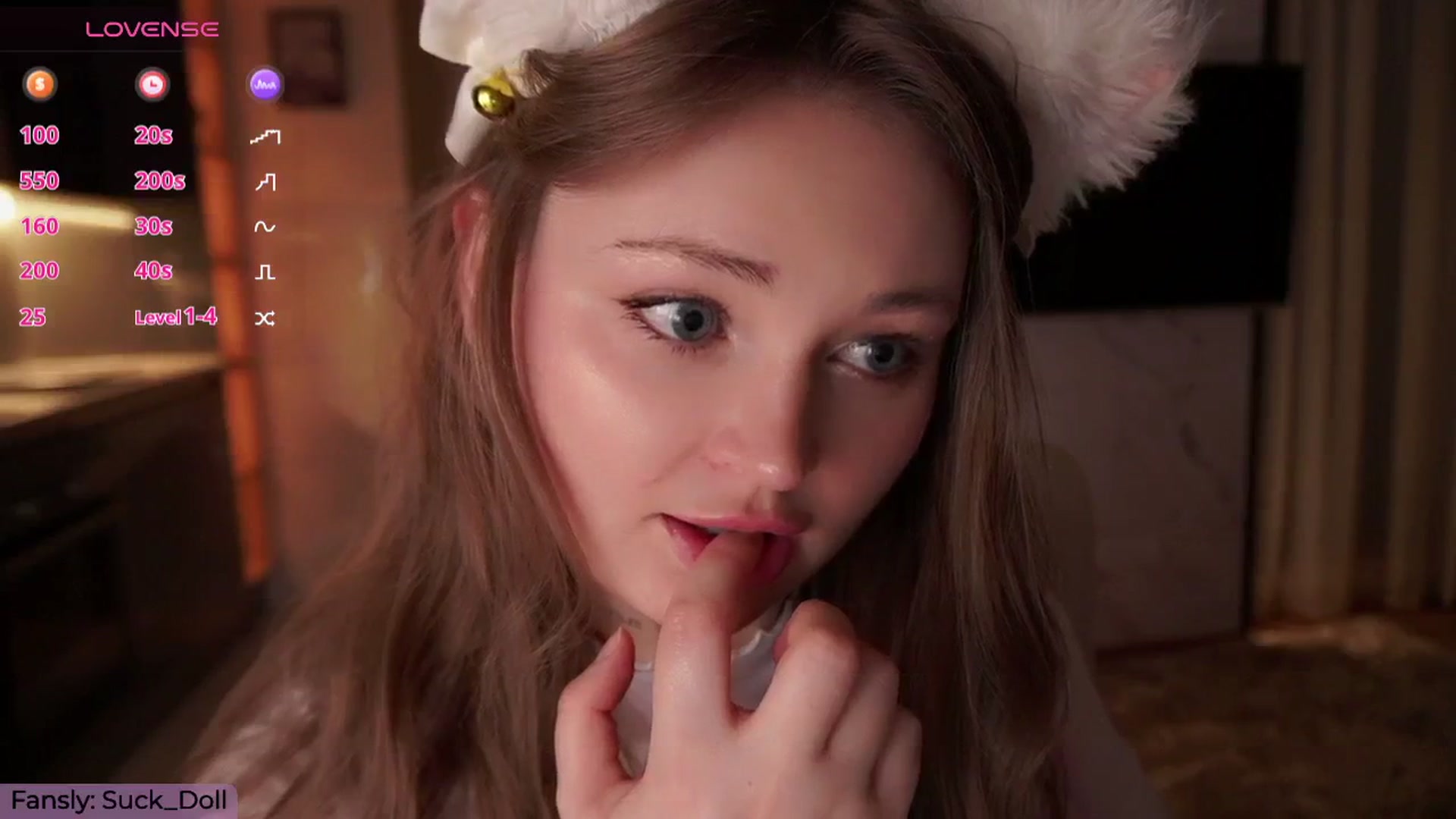 Gallery image thumbnail from Suck_Doll's myfreecams stream on, 03/06/2026, 19:57 image 3 of 20
