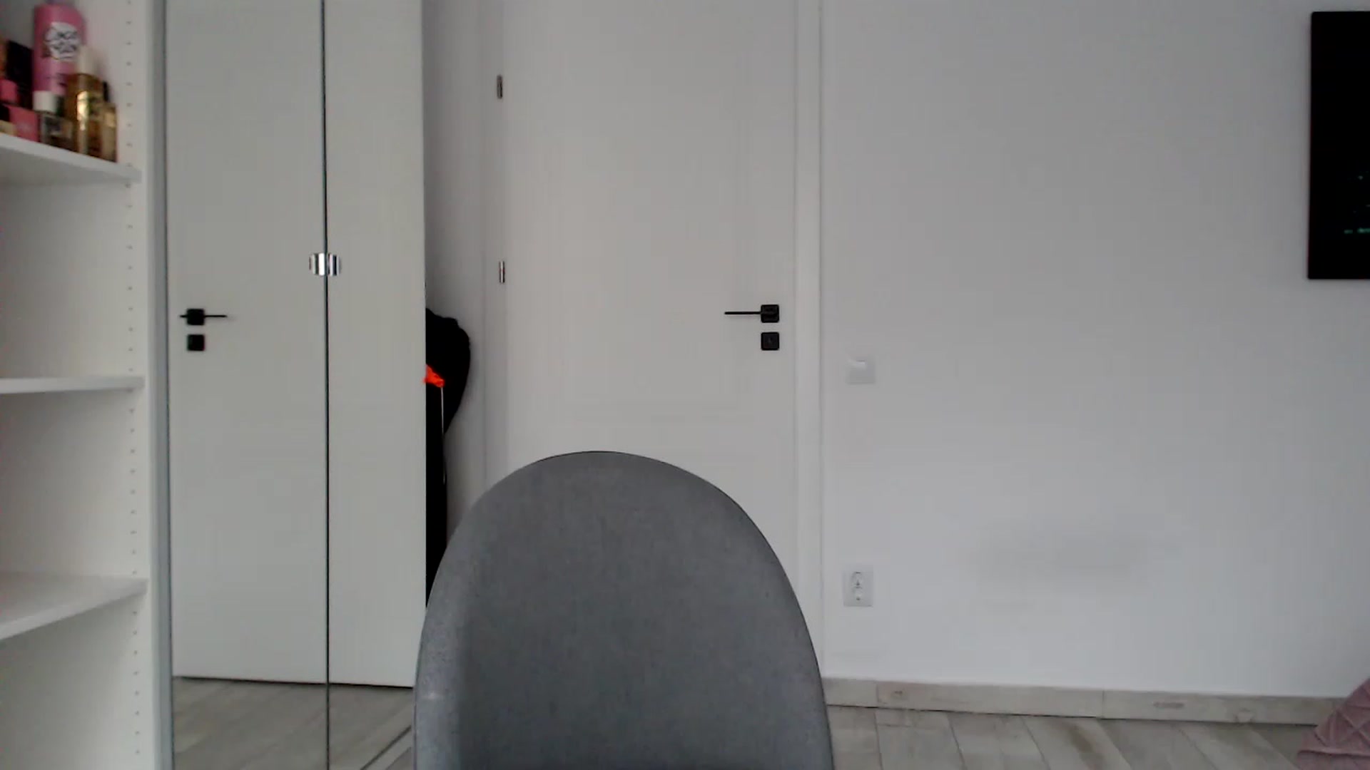Gallery image thumbnail from Suckmedaddy99's myfreecams stream on, 11/24/2022, 12:10 image 3 of 20