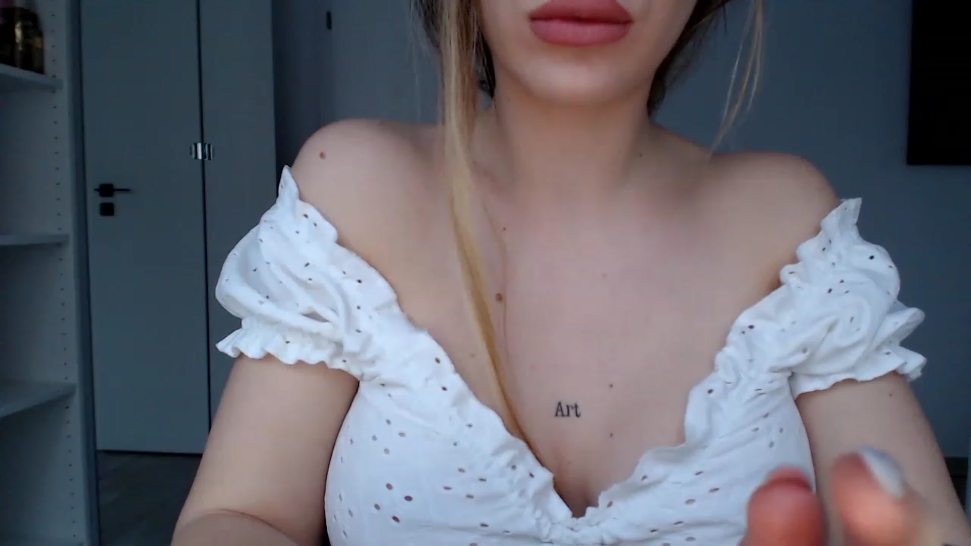 Gallery image thumbnail from Suckmedaddy99's myfreecams stream on, 11/26/2022, 13:50 image 20 of 20