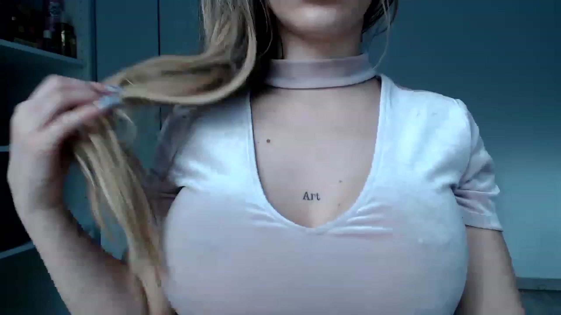 Gallery image thumbnail from Suckmedaddy99's myfreecams stream on, 11/28/2022, 11:35 image 11 of 20