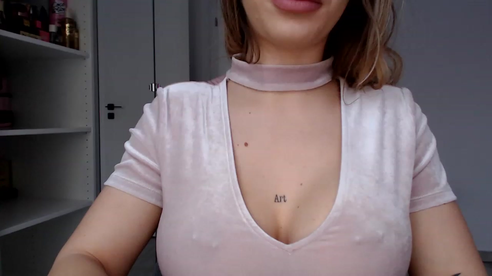 Gallery image thumbnail from Suckmedaddy99's myfreecams stream on, 12/06/2022, 12:59 image 17 of 20