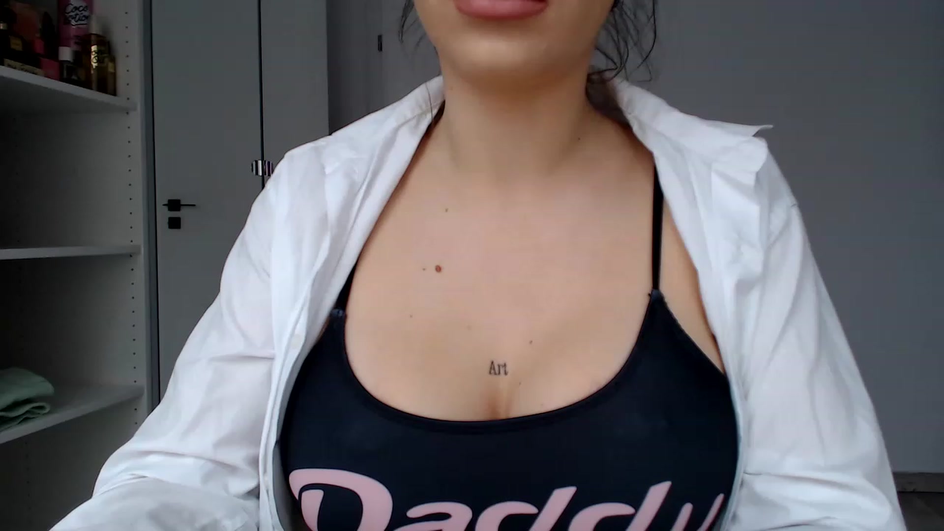 Gallery image thumbnail from Suckmedaddy99's myfreecams stream on, 12/07/2022, 08:52 image 3 of 20