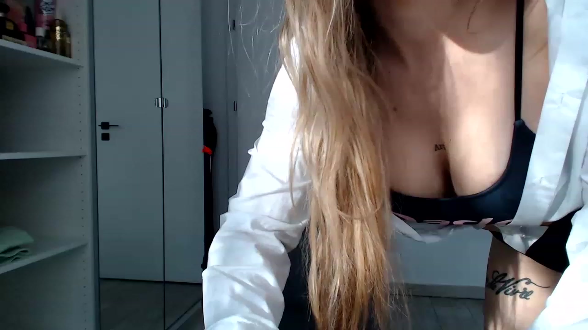 Gallery image thumbnail from Suckmedaddy99's myfreecams stream on, 12/07/2022, 12:42 image 5 of 20