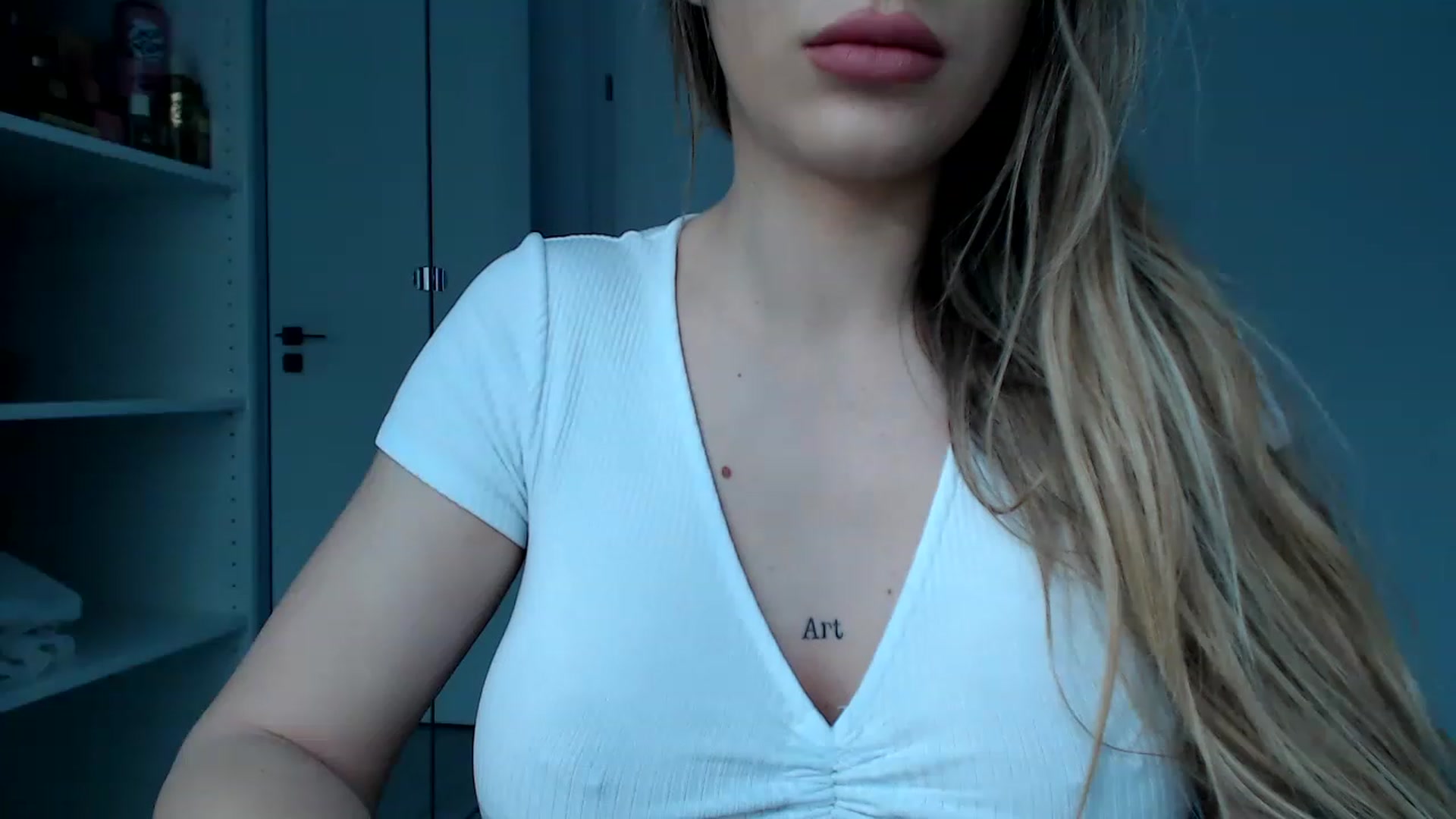 Gallery image thumbnail from Suckmedaddy99's myfreecams stream on, 12/10/2022, 12:08 image 14 of 20