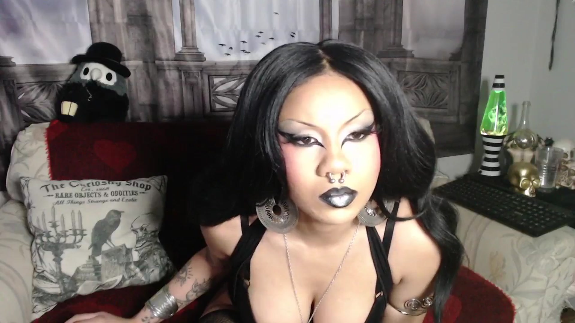 Gallery image thumbnail from SuedeBones's myfreecams stream on, 02/03/2026, 22:11 image 6 of 20