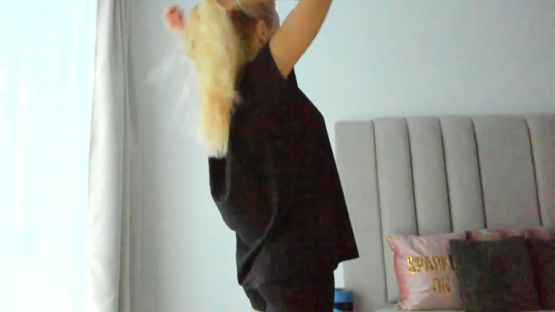 Gallery image thumbnail from SugarCrush25's myfreecams stream on, 02/21/2025, 16:05 image 19 of 20