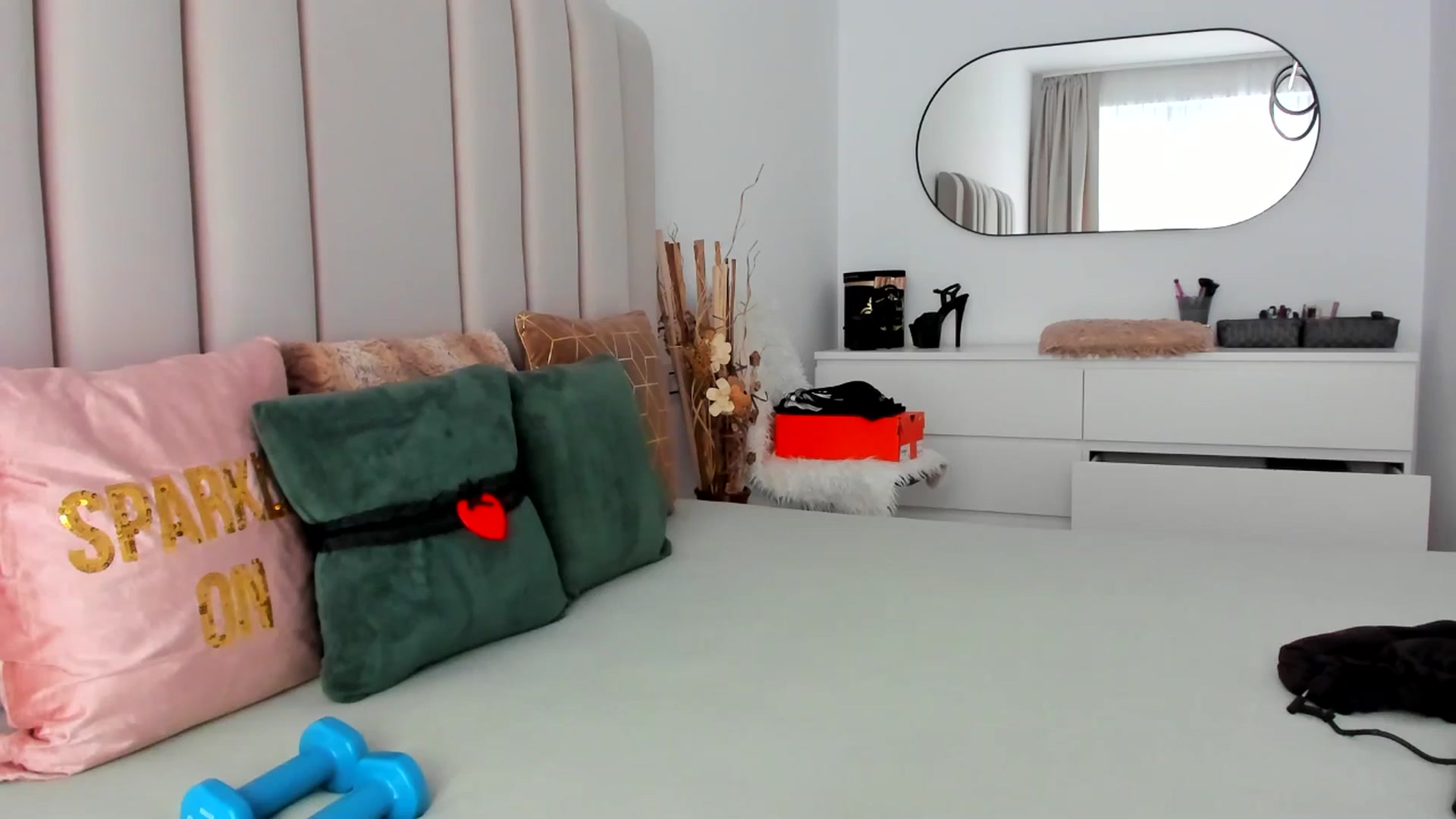 Gallery image thumbnail from SugarCrush25's myfreecams stream on, 02/26/2025, 15:35 image 18 of 20