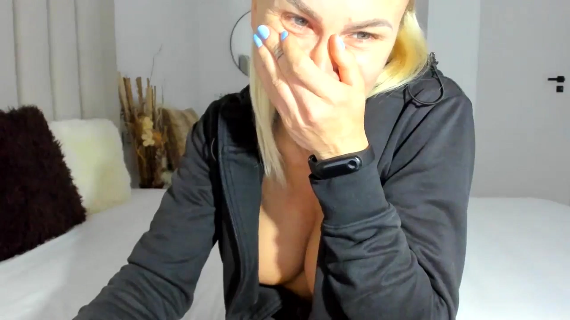 Gallery image thumbnail from SugarCrush25's myfreecams stream on, 02/27/2025, 17:24 image 19 of 20