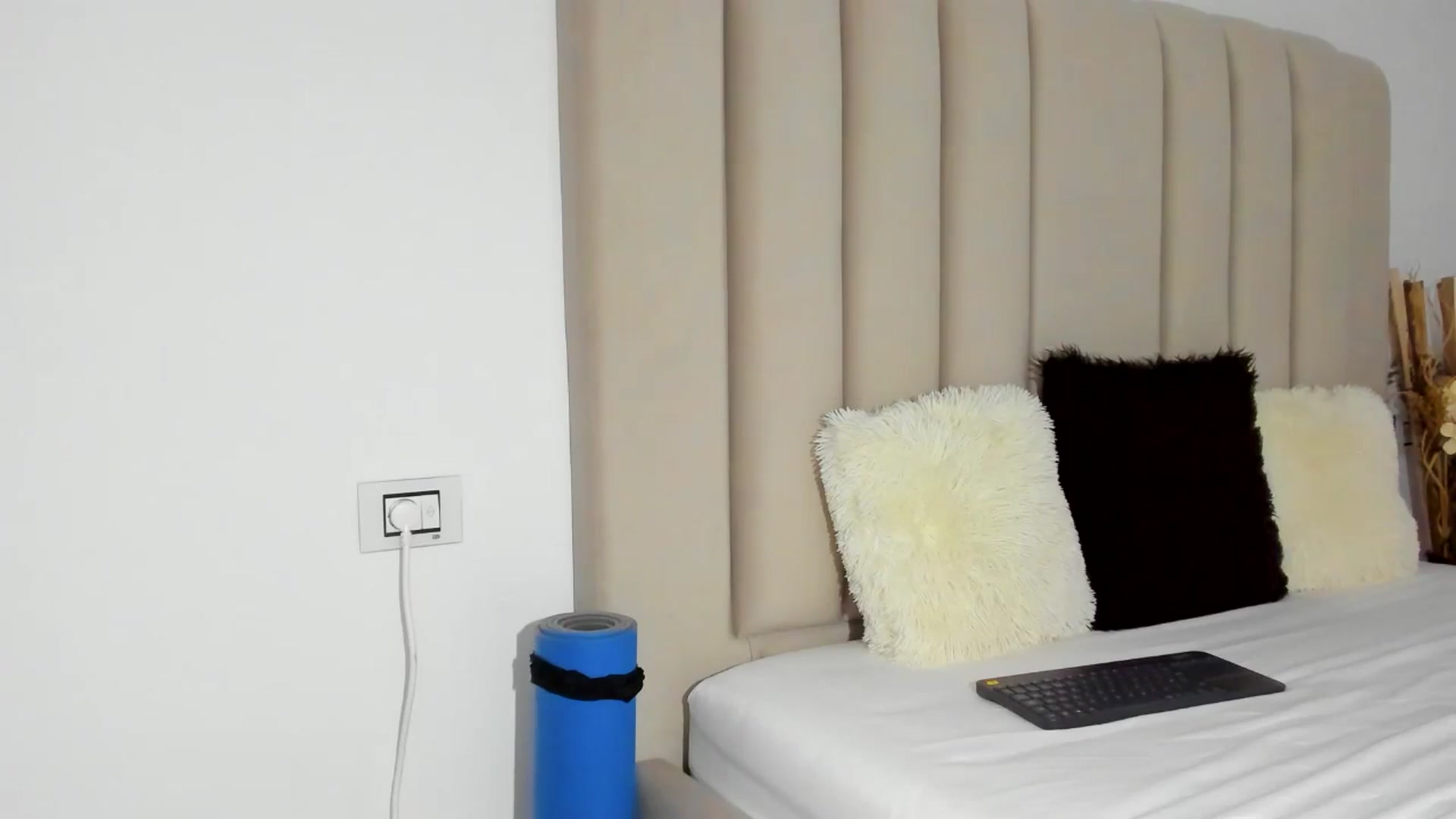Gallery image thumbnail from SugarCrush25's myfreecams stream on, 03/01/2025, 16:57 image 3 of 20