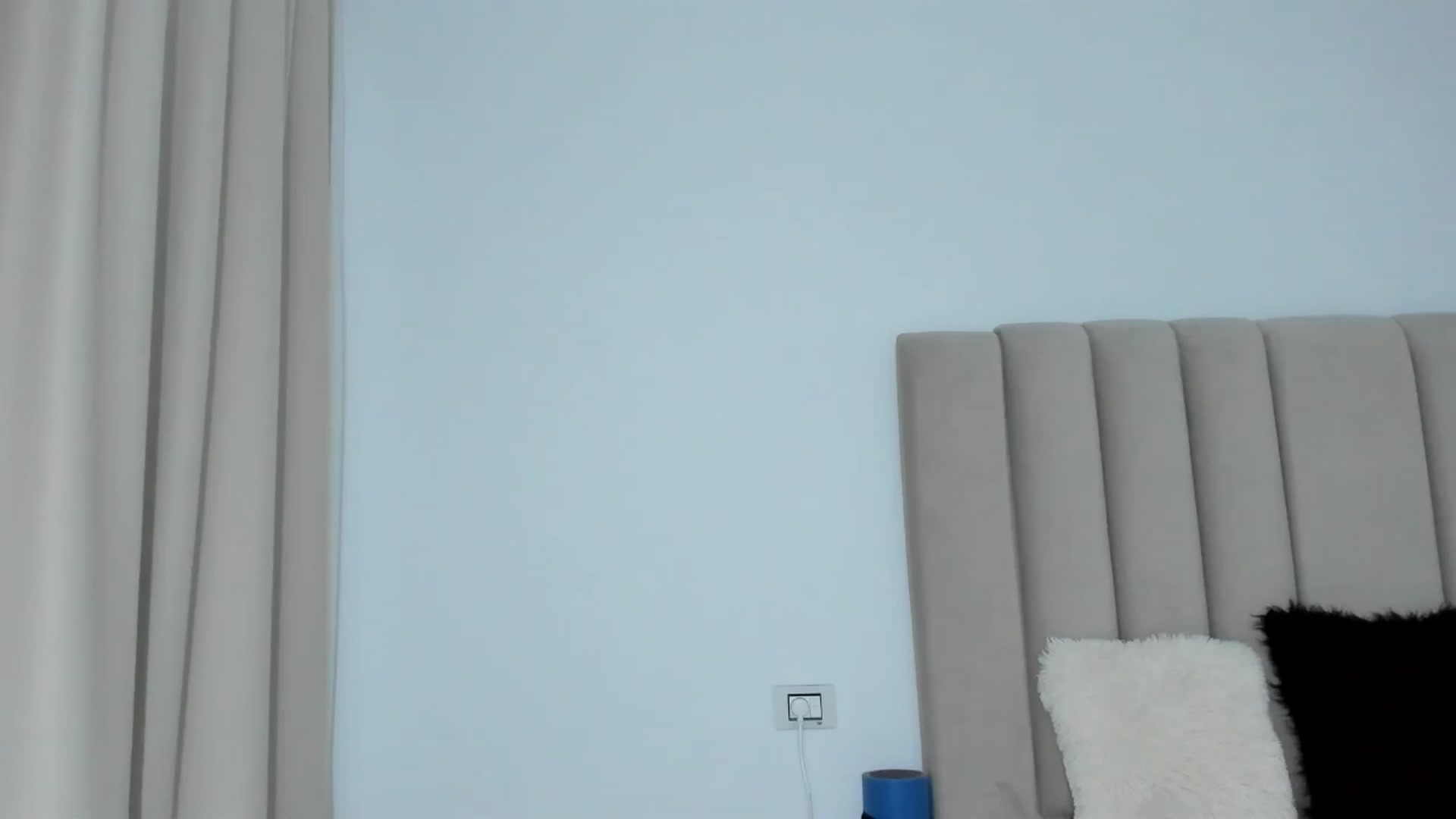 Gallery image thumbnail from SugarCrush25's myfreecams stream on, 03/12/2025, 19:15 image 8 of 20
