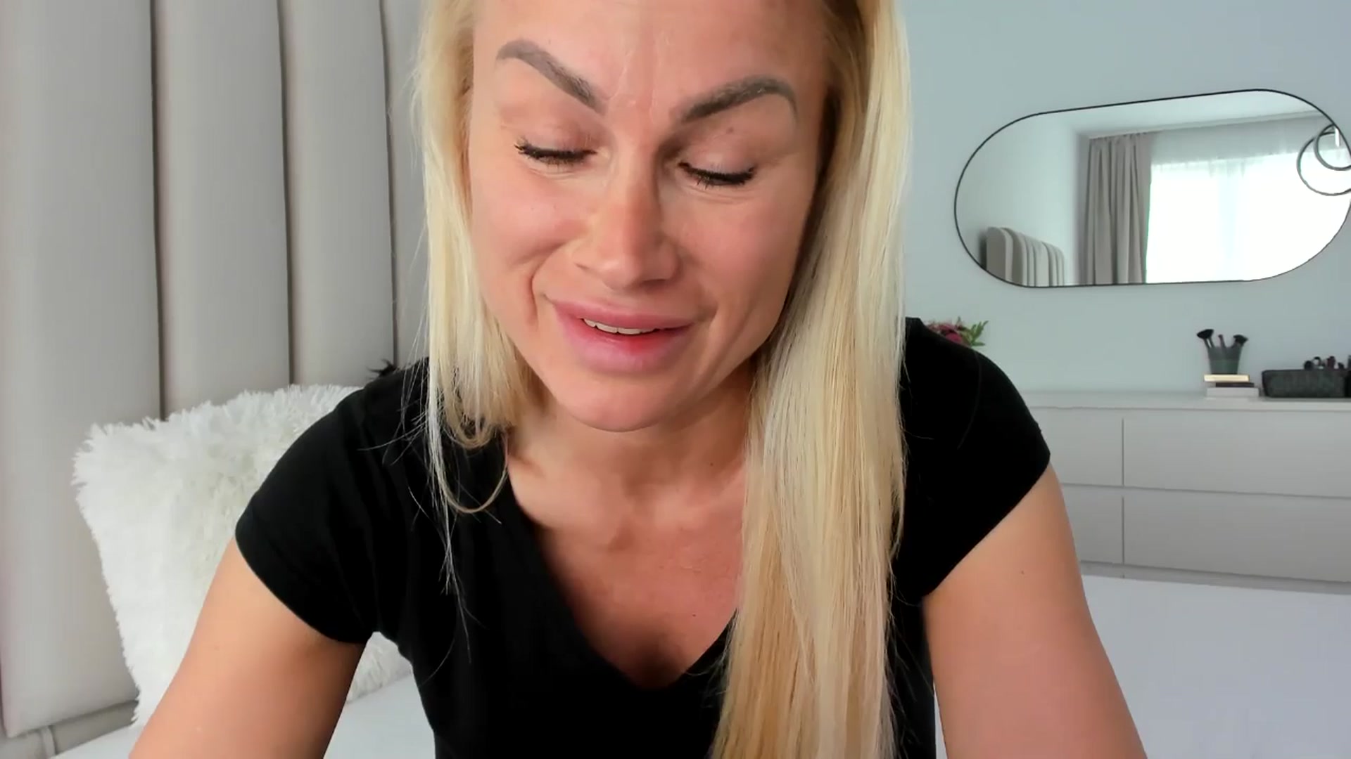 Gallery image thumbnail from SugarCrush25's myfreecams stream on, 03/14/2025, 13:45 image 8 of 20