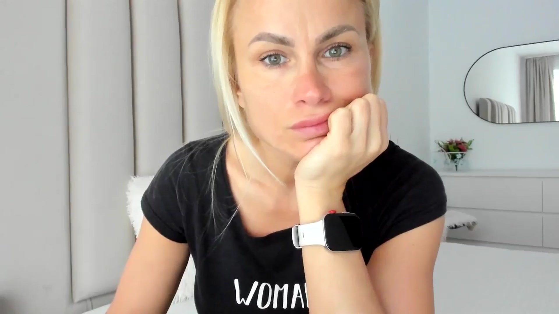 Gallery image thumbnail from SugarCrush25's myfreecams stream on, 03/17/2025, 15:33 image 2 of 20