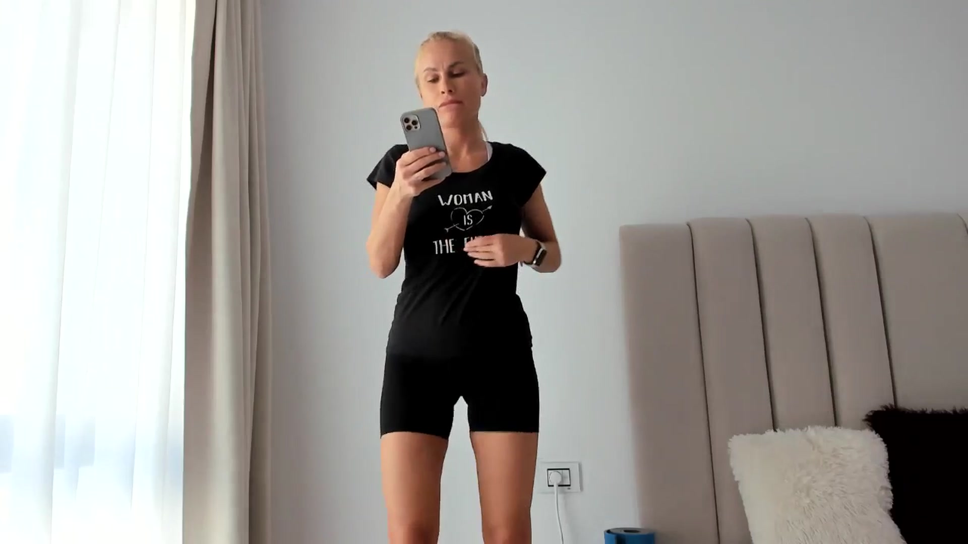 Gallery image thumbnail from SugarCrush25's myfreecams stream on, 03/21/2025, 16:15 image 11 of 20